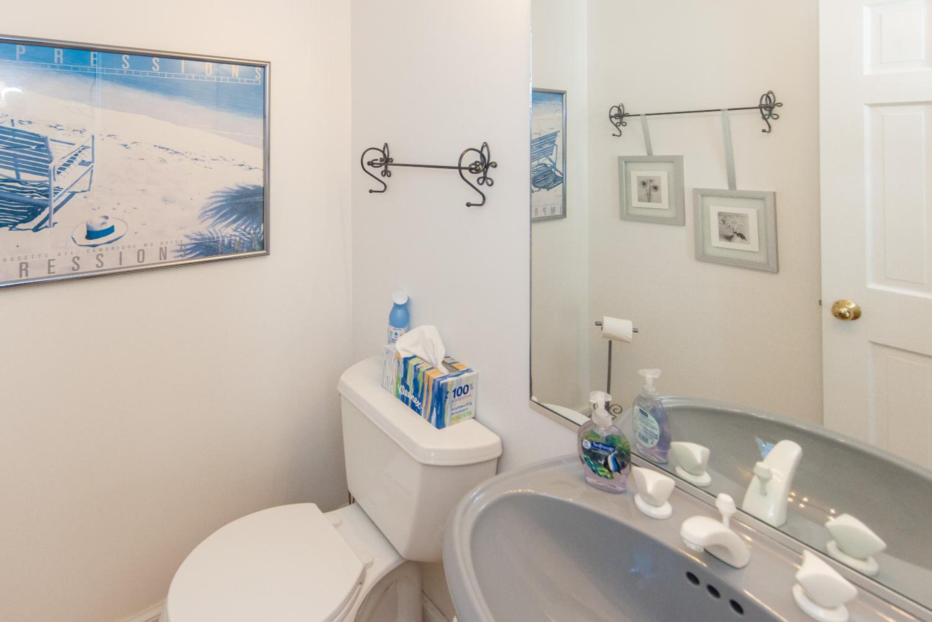 Fairbanks House with beach access just steps from your front door