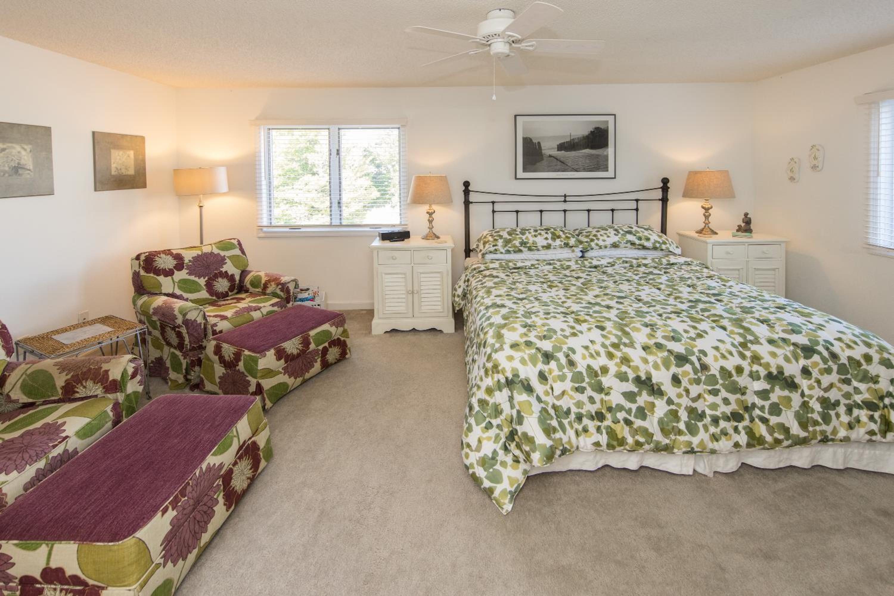 Fairbanks House with beach access just steps from your front door