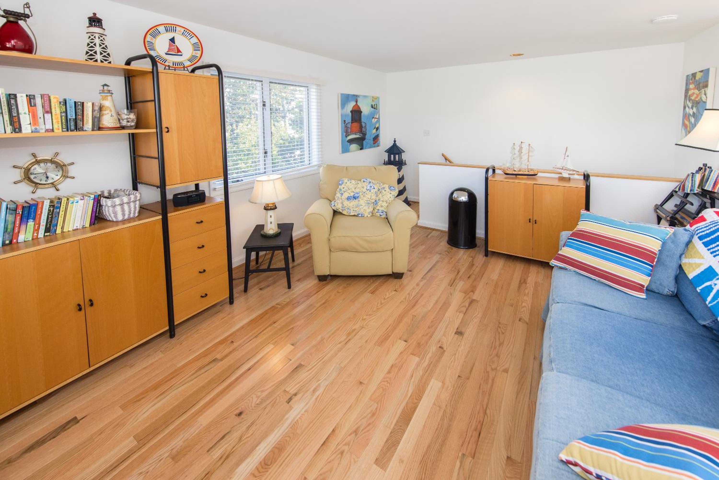 Fairbanks House with beach access just steps from your front door