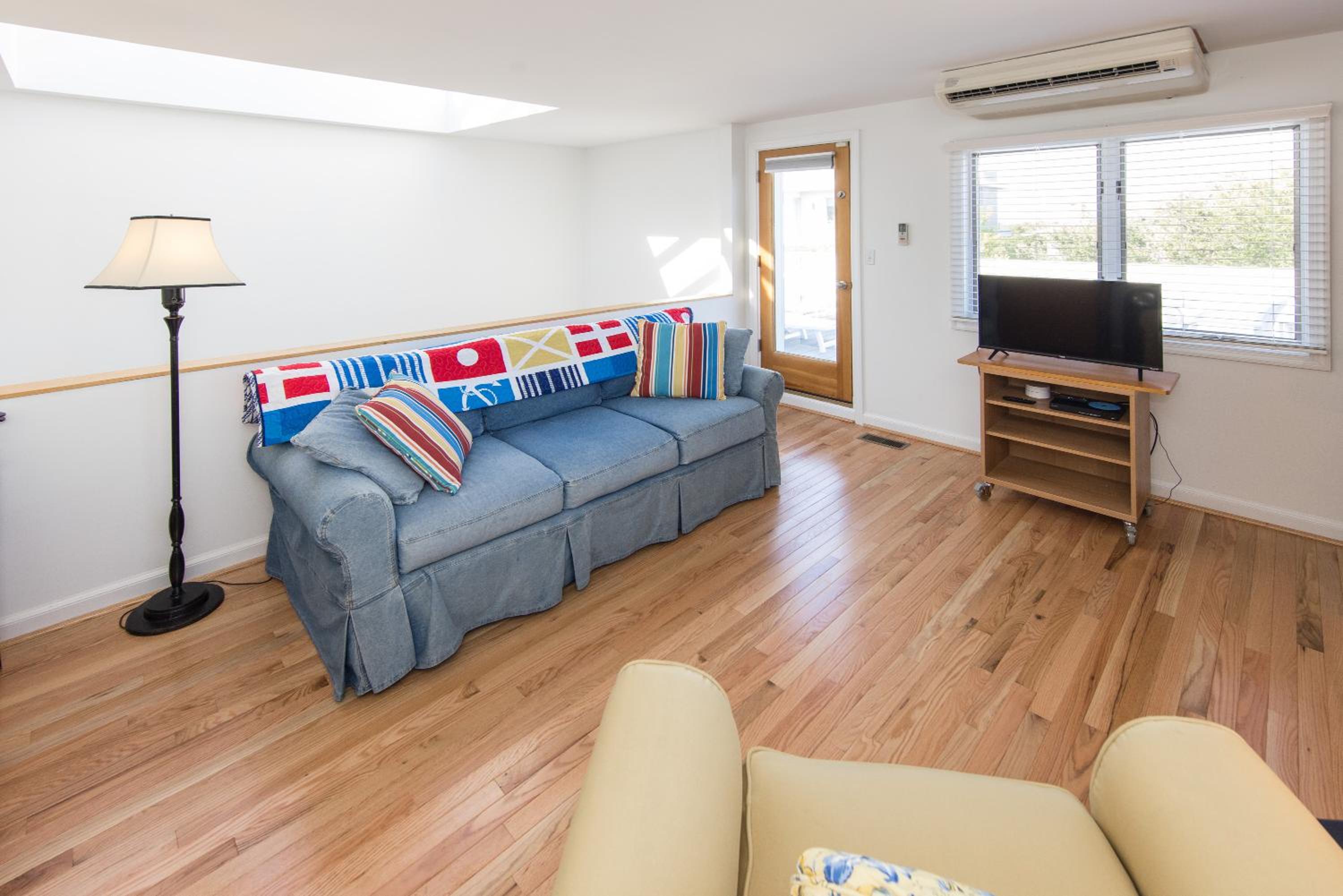 Fairbanks House with beach access just steps from your front door