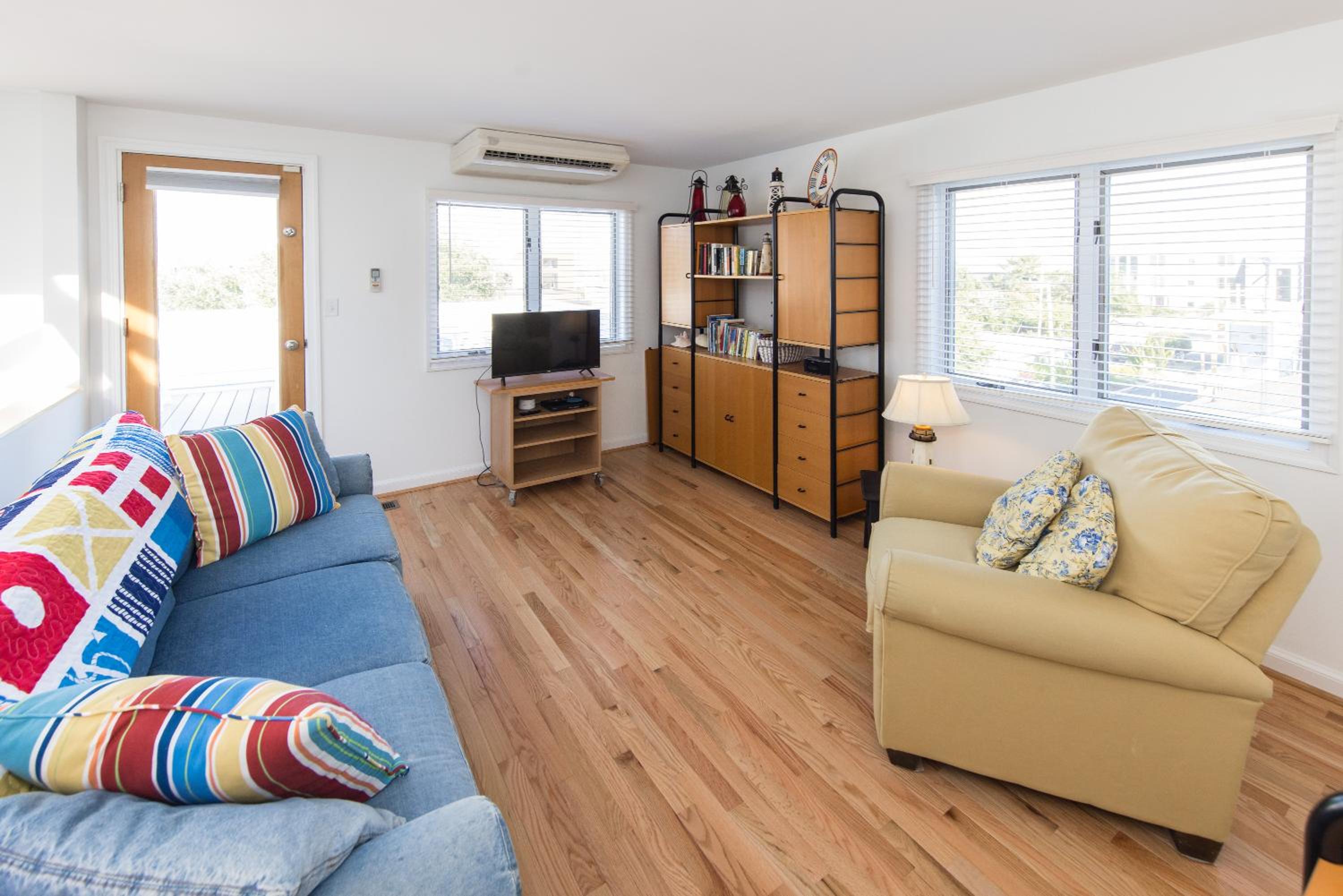Fairbanks House with beach access just steps from your front door