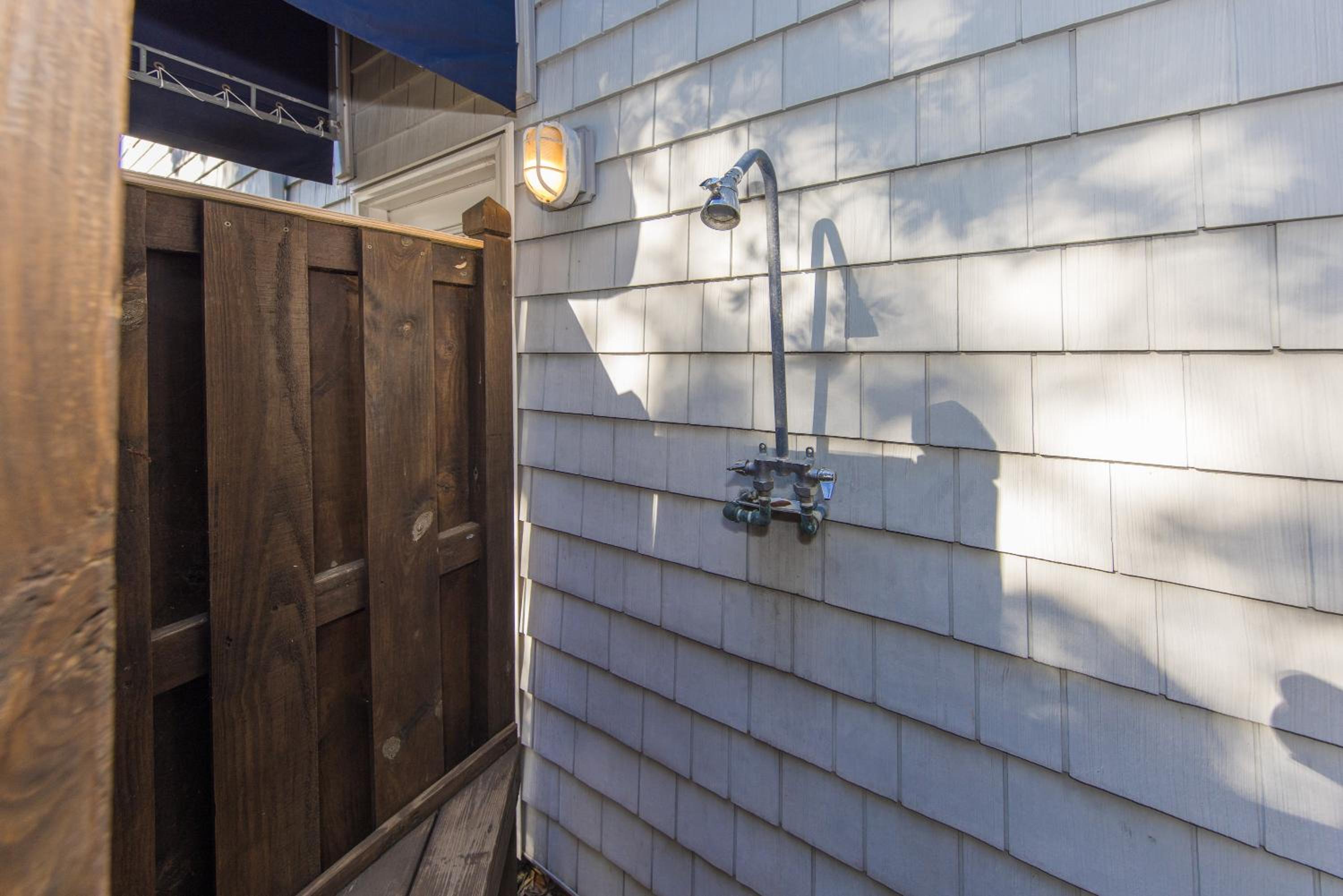 Fairbanks House with beach access just steps from your front door