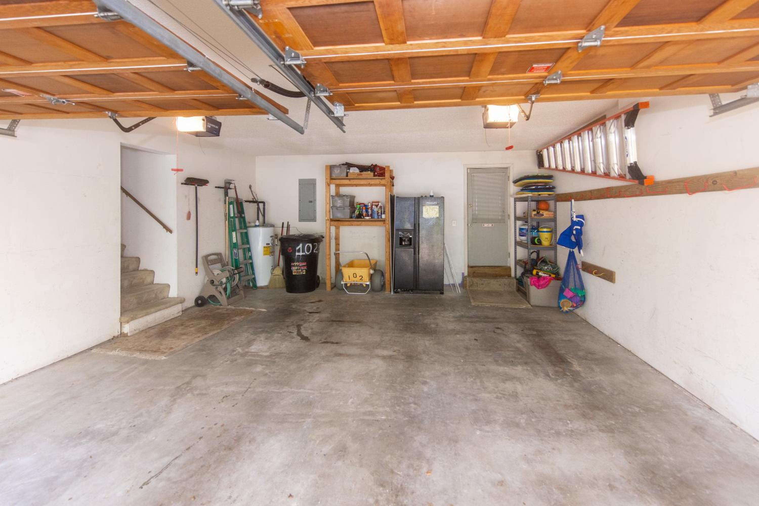 Fairbanks House with beach access just steps from your front door