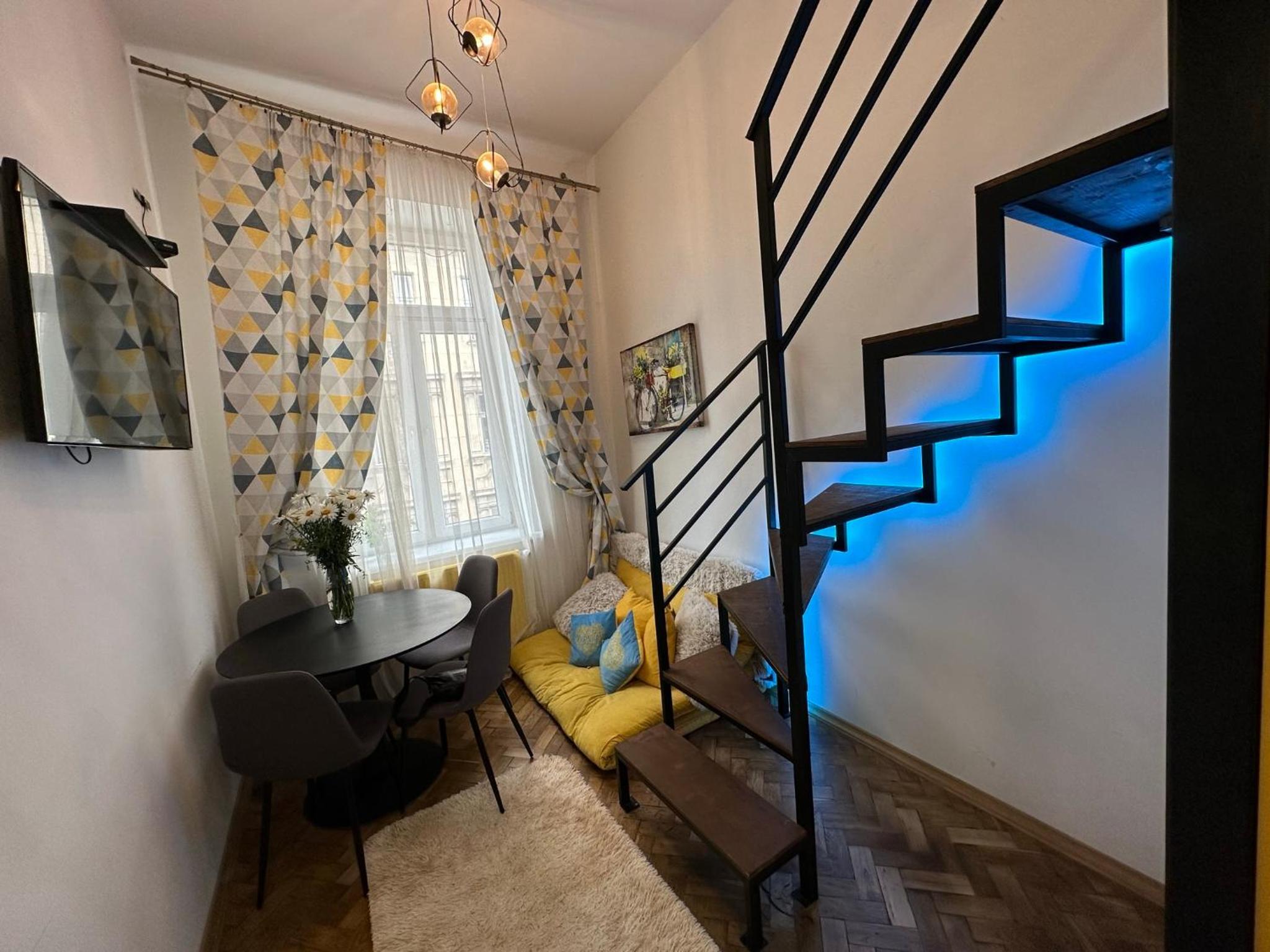 Metropolis apartment on Pekarska 2 view 4