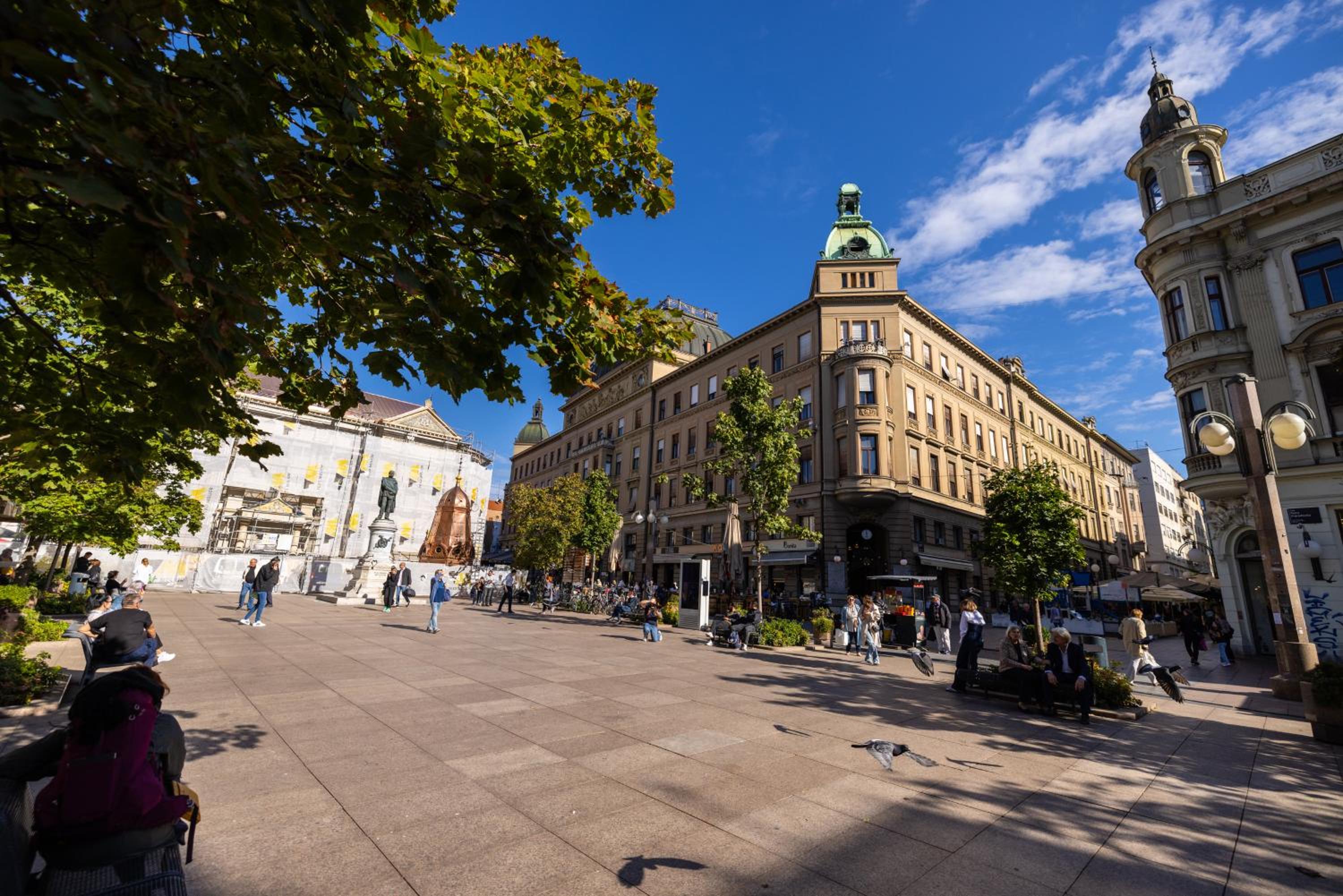 Photo 32