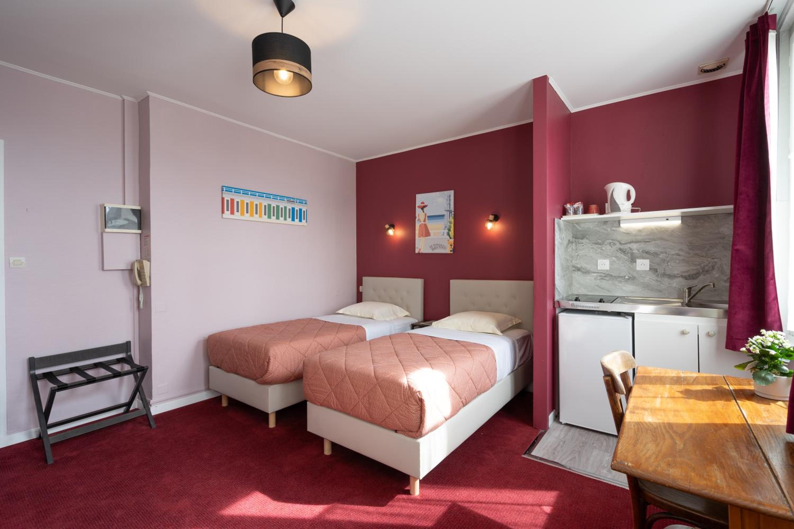 Le Touquet-Paris-Plage Vacations - Hotel Le Caddy - Property Image 7