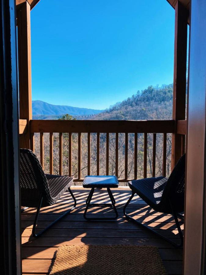 Mountain Retreat HotTub Pool PingPong Fireplace view 5