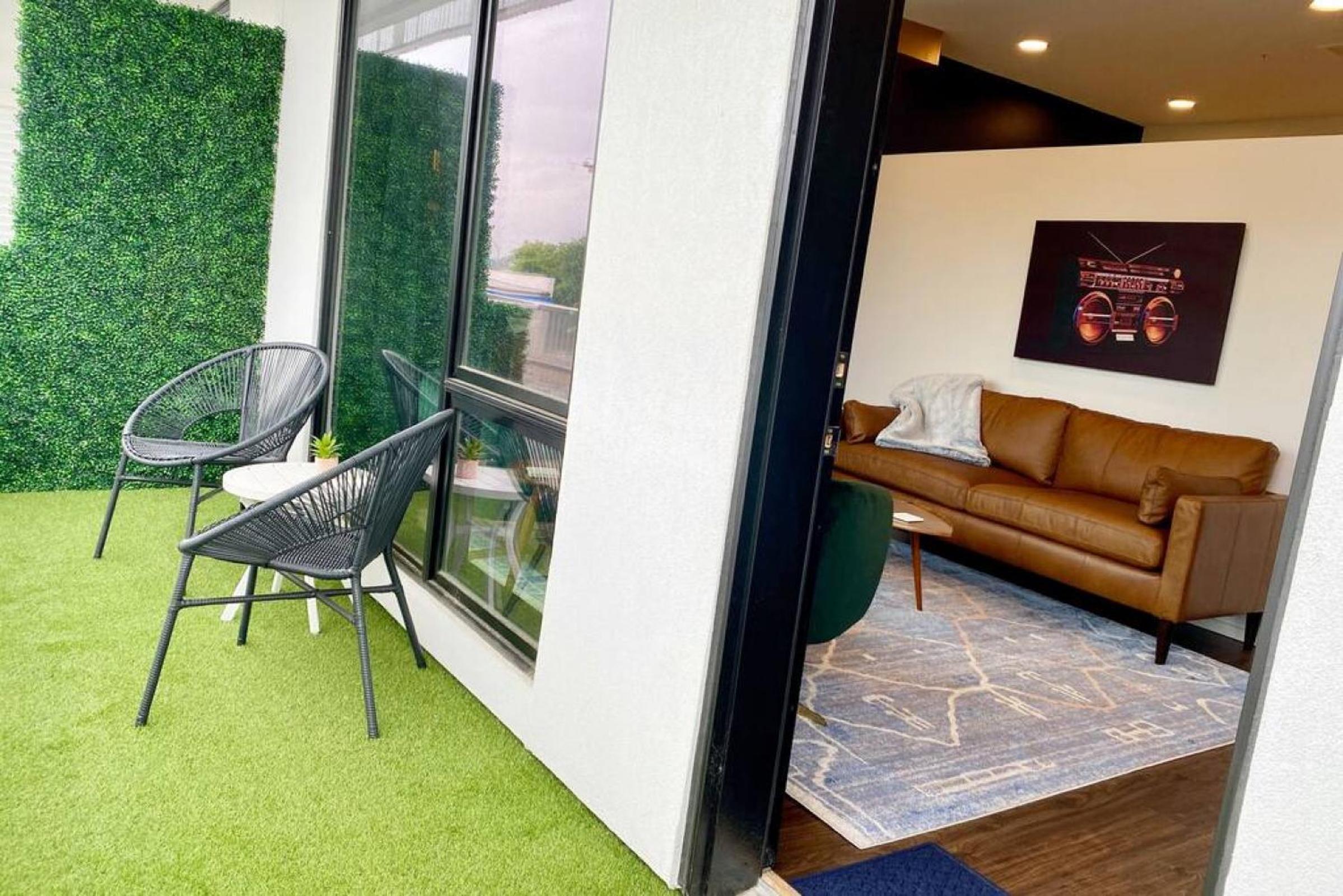 balance & terrace