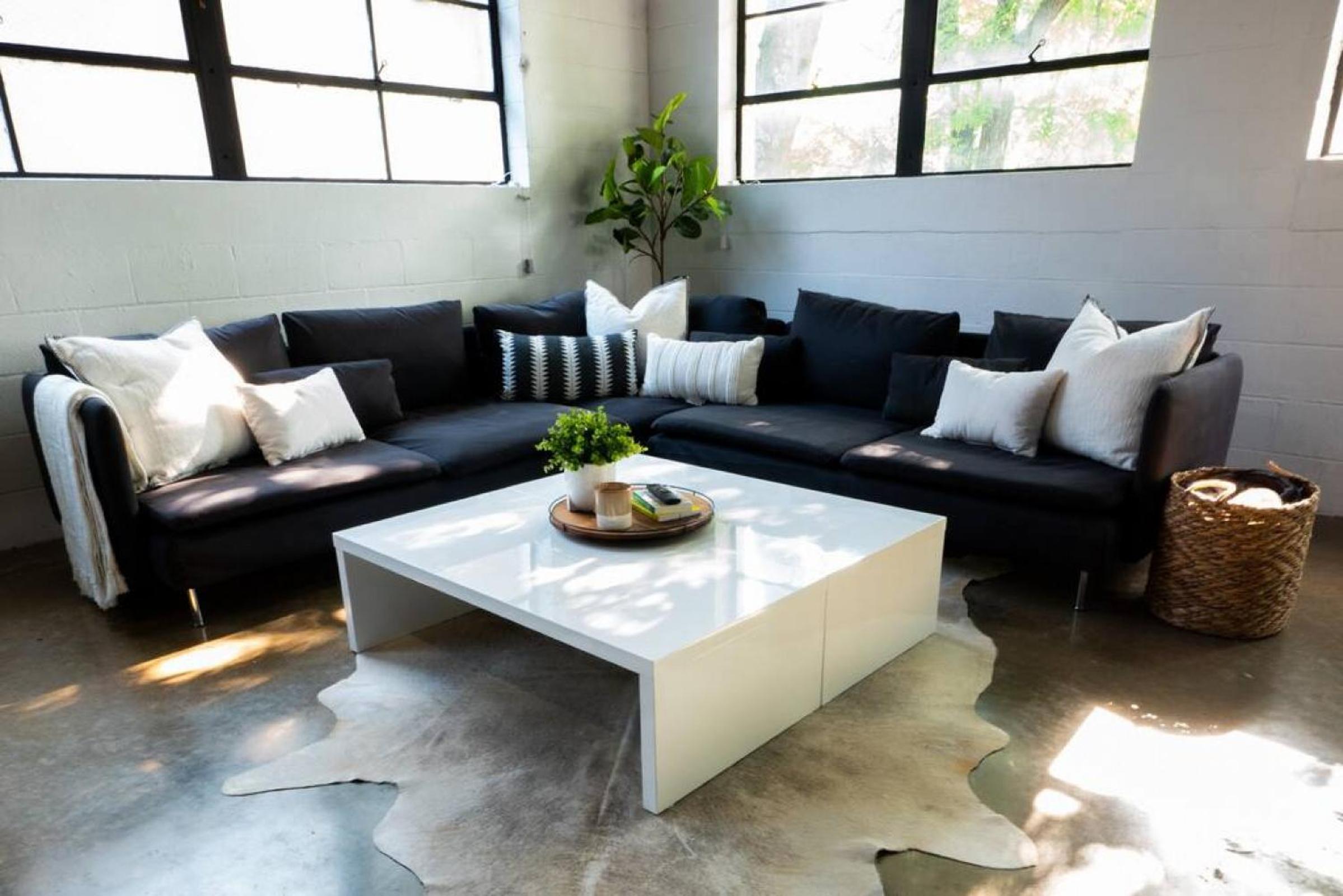Rock n Row Warehouse HUGE Modern Unique Space