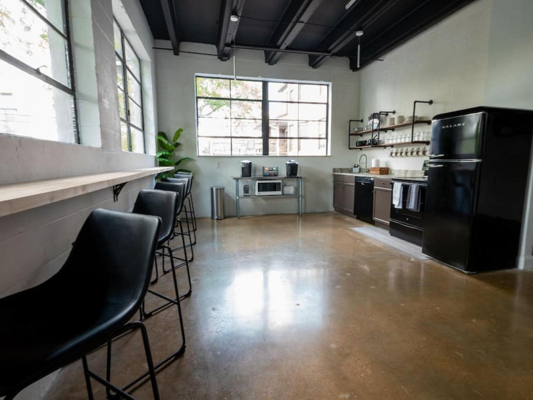 Rock n Row Warehouse HUGE Modern Unique Space