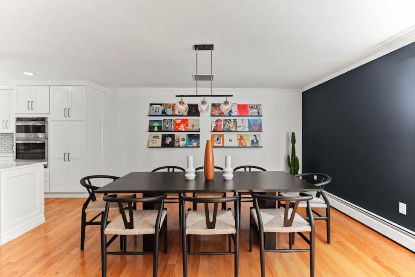 Walk to the Beach - Modern Home with FirePit and Bikes view 5