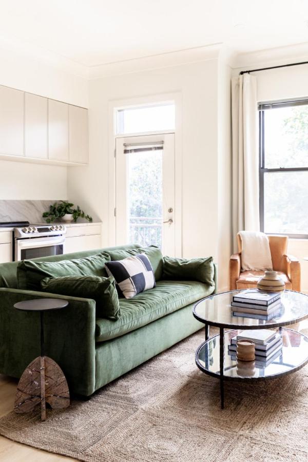 Luxury by Music Row Belmont Vanderbilt FREE Parking view 4