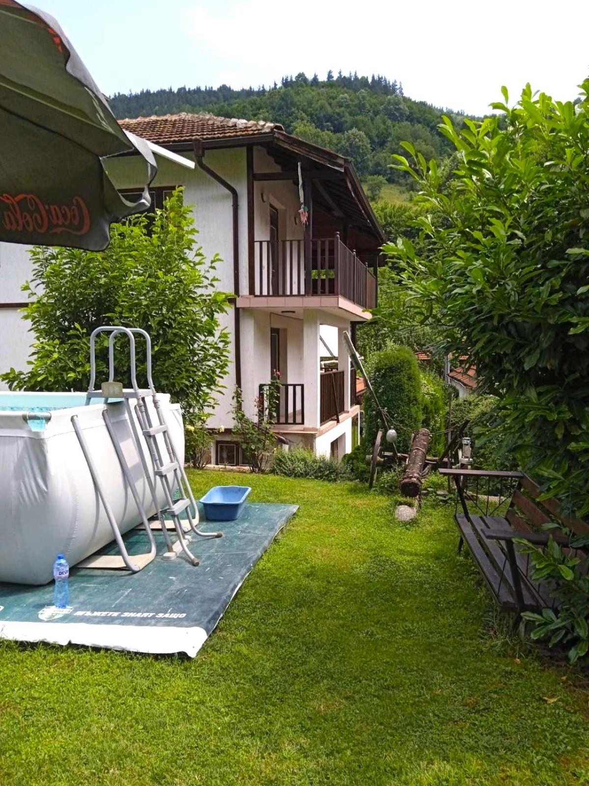 Vila Omainiche Ribarica