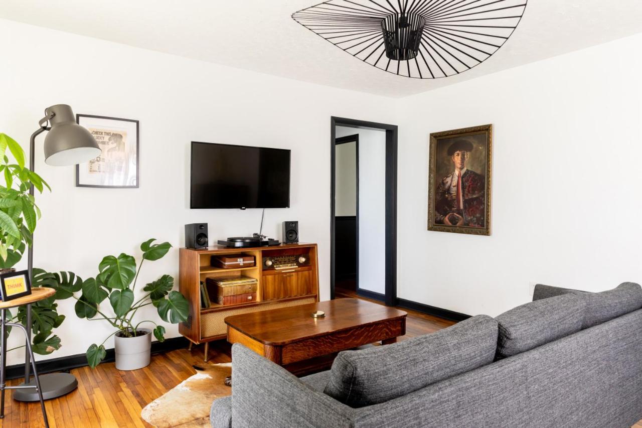 Mid-Century Modern Home Near Downtown with Free Parking view 2