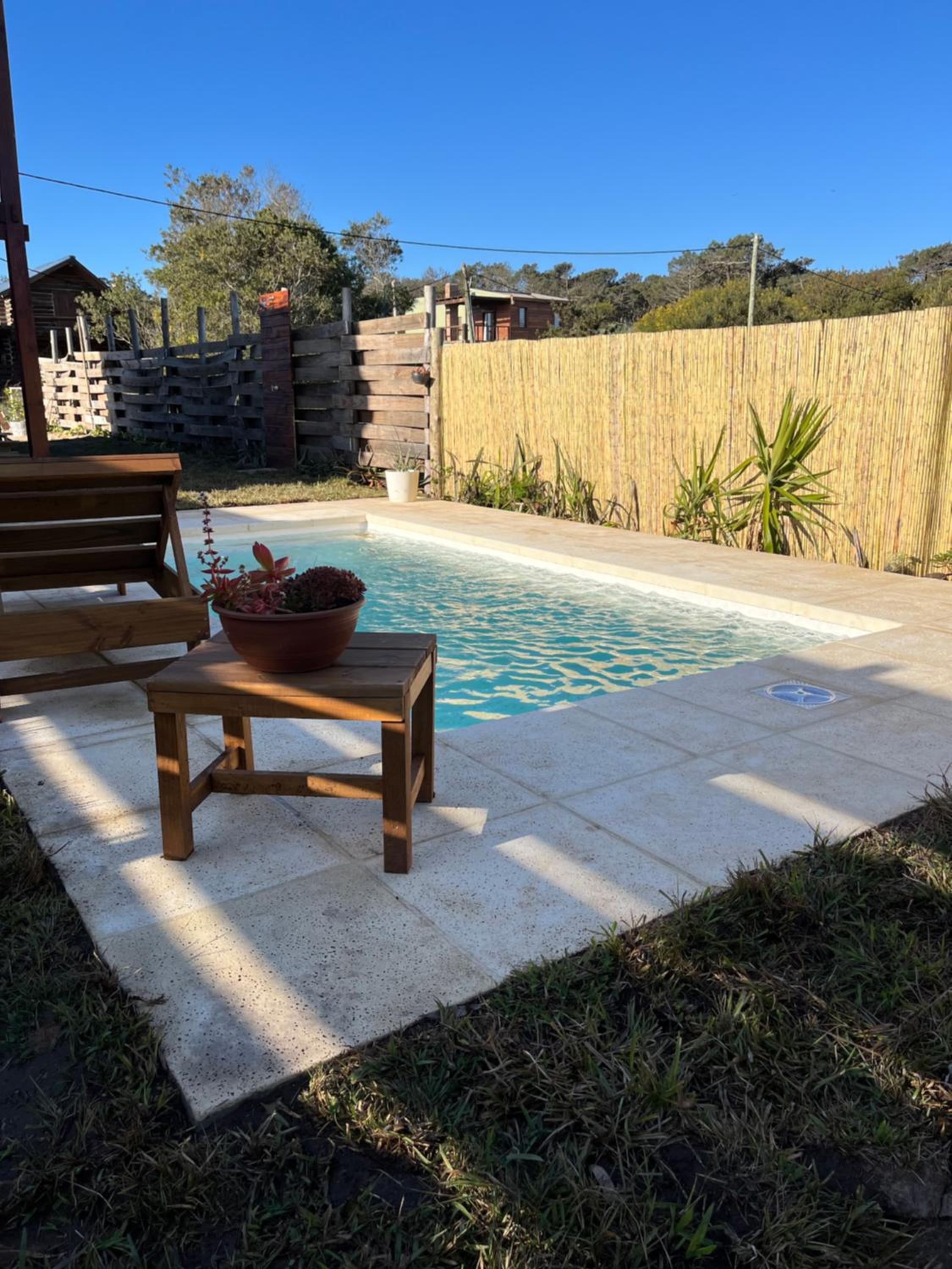 Las Yolandas Home view 3