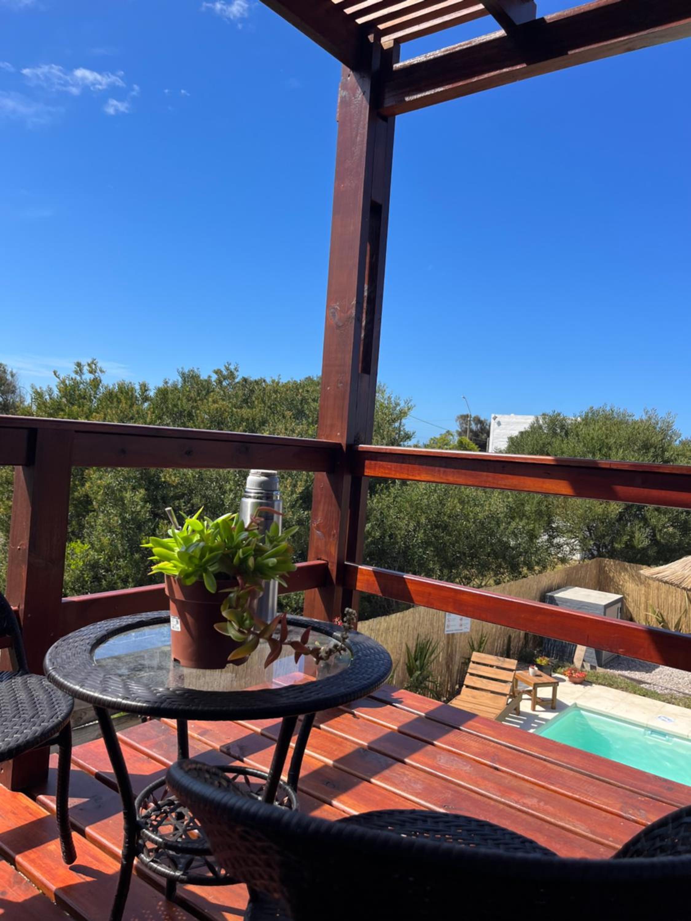 Las Yolandas Home view 2