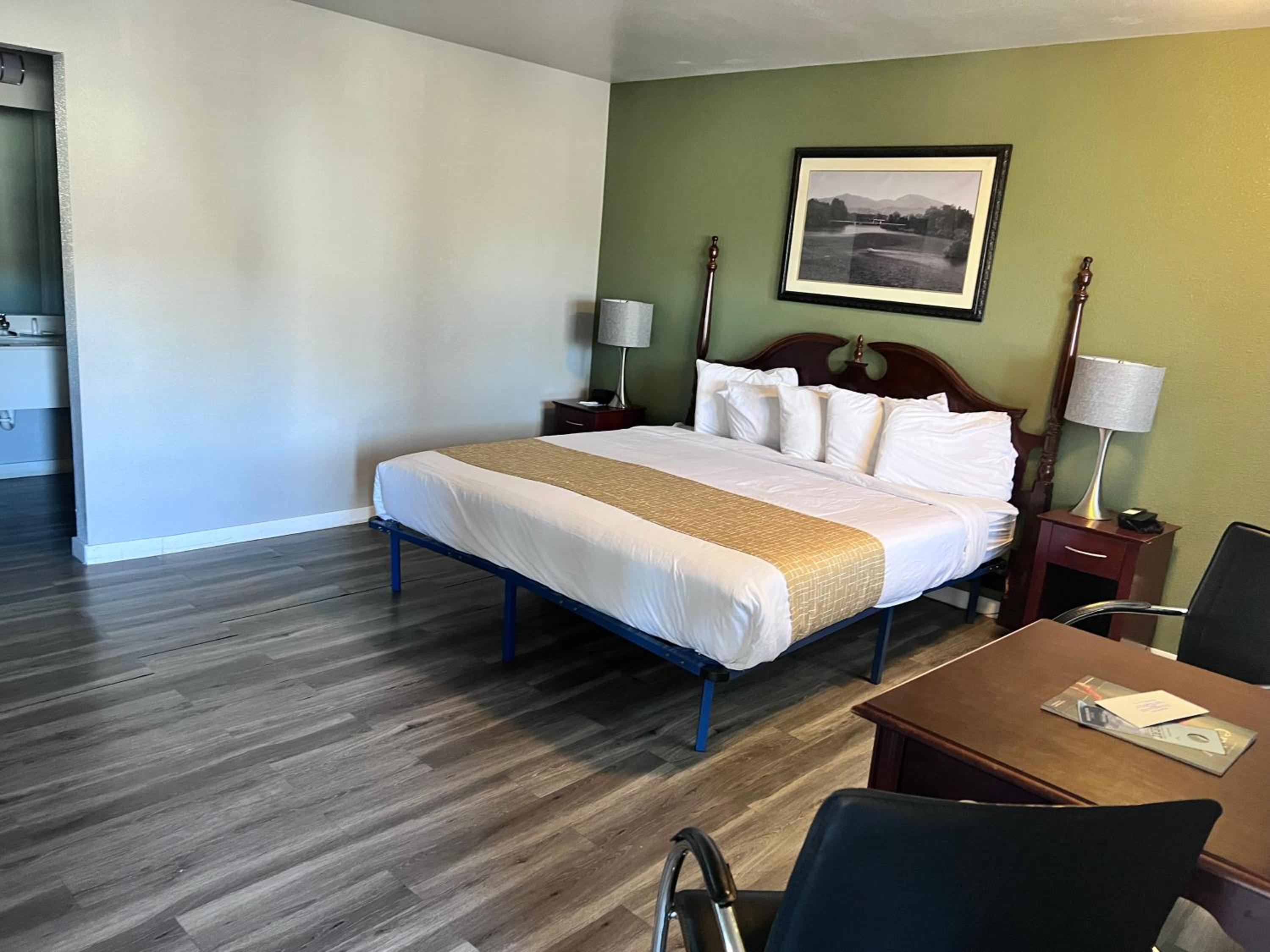 Travelodge by Wyndham Redding CA, Foto 19