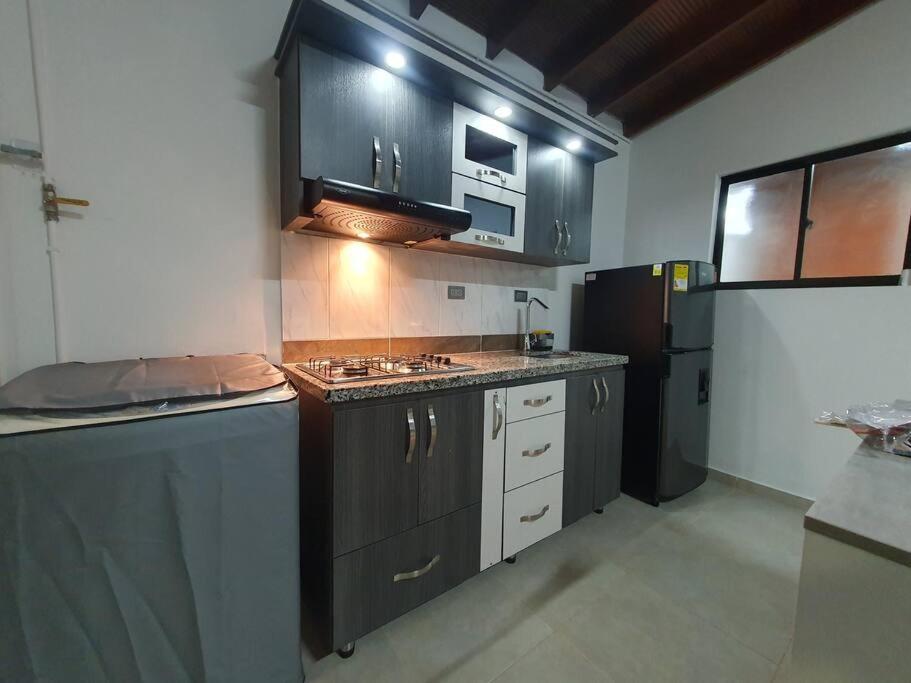 Aparta estudio Laureles - Estadio