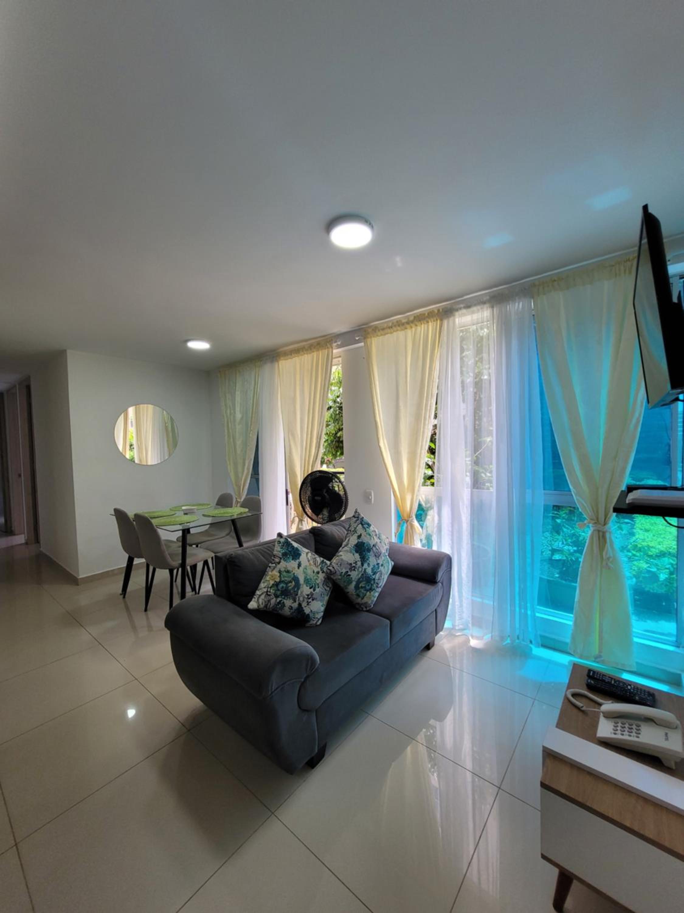 Cali Piso1B Sector Sur Valle Del Lili Apartamento Confortable Y Amañador