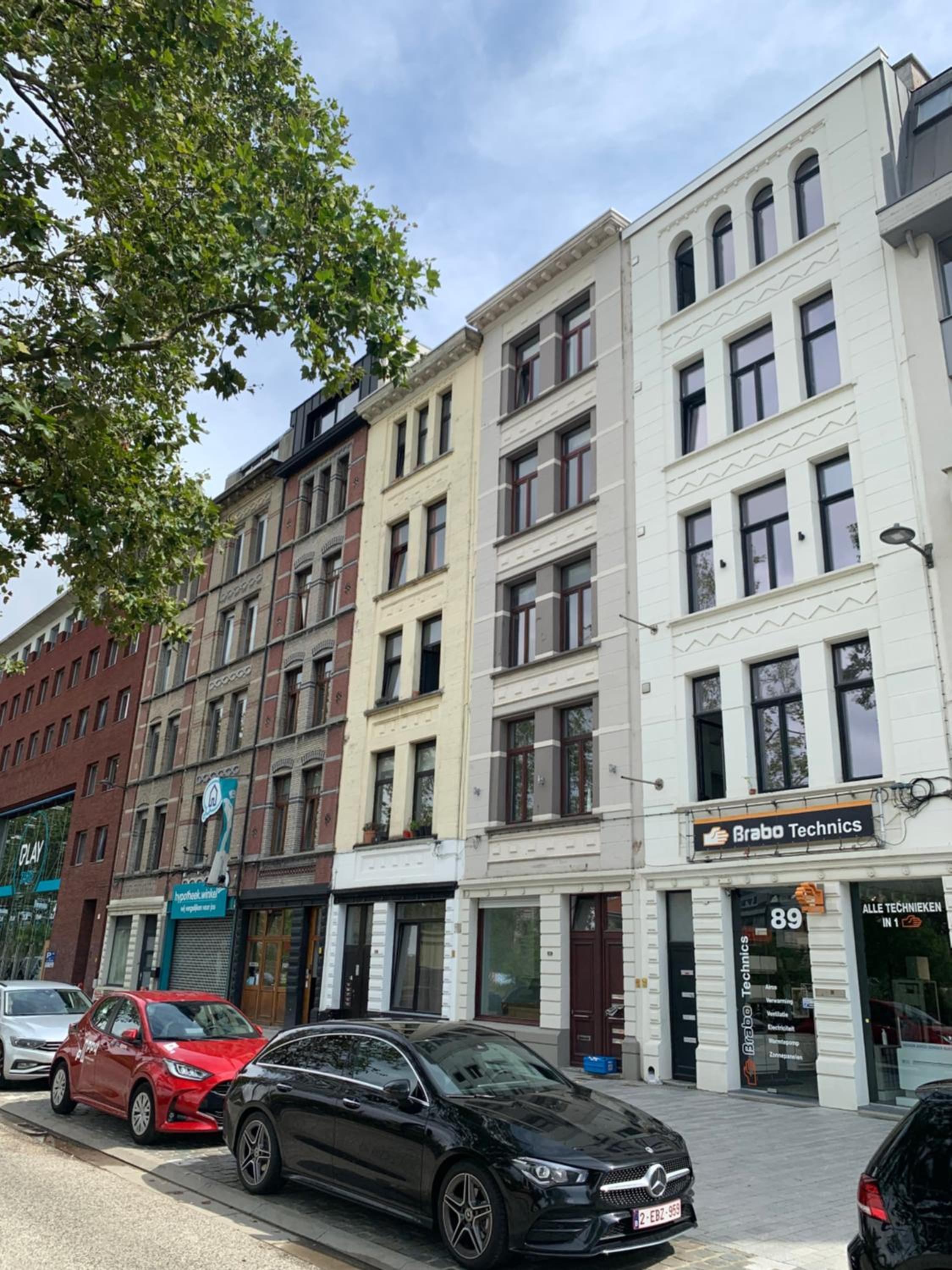Royal South - Apartment Antwerp with Parkview