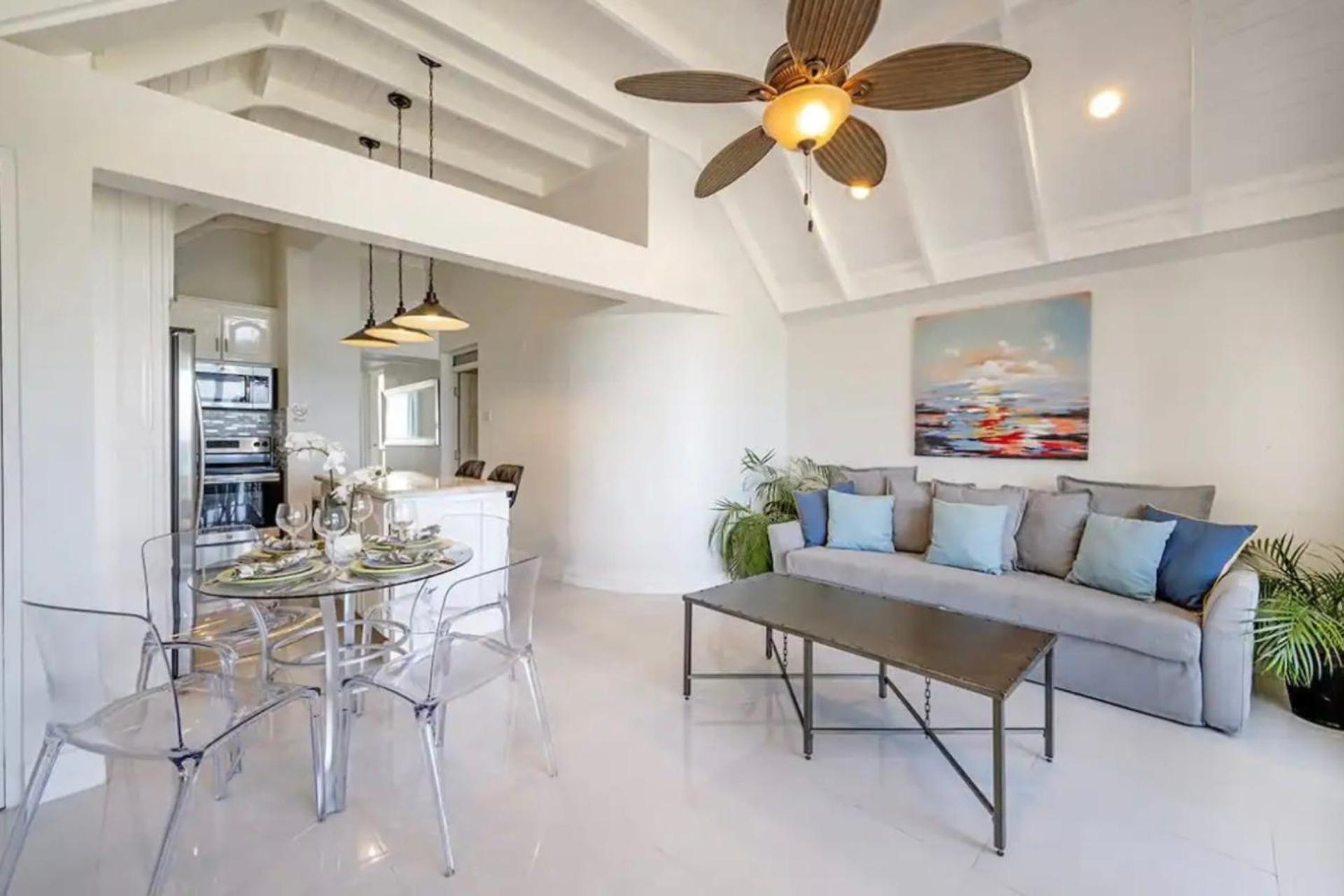 Modern Apartment Montego Bay in Jamaica view 3