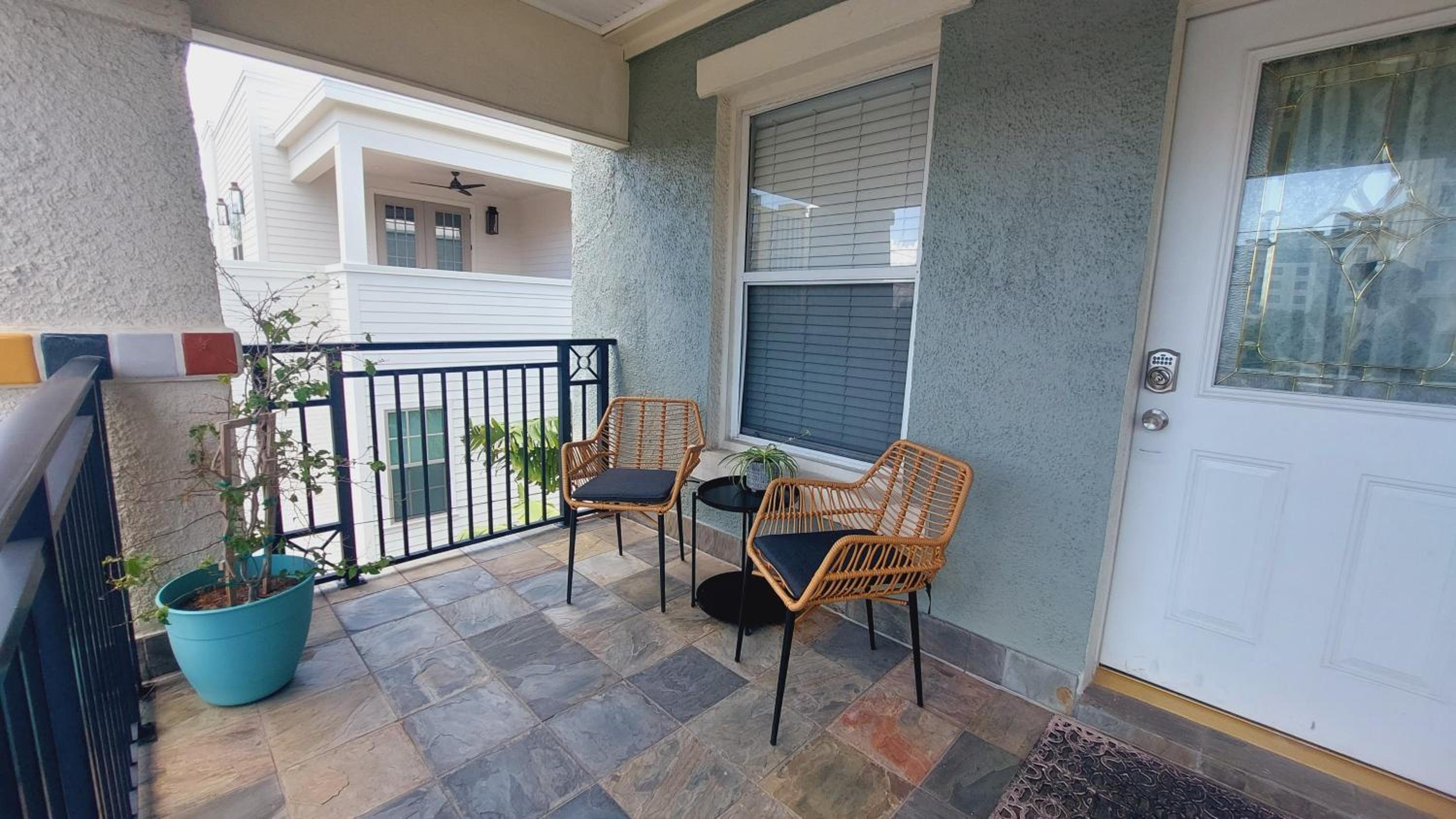 The Hipster Studio in DTSP - Property Image 27