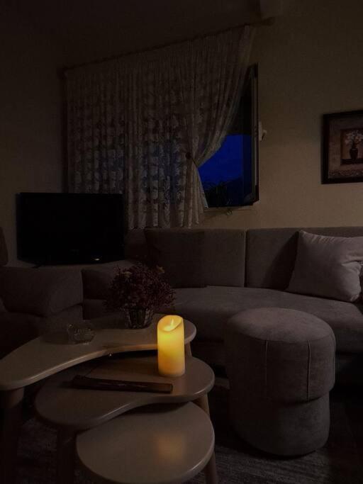 Quiet, Cozy, Luminous Apartment
