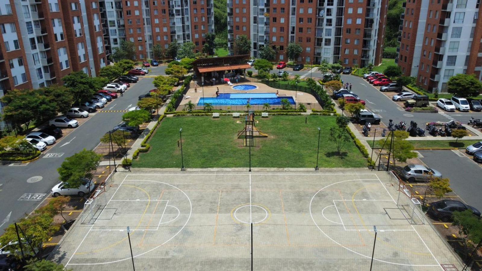 Cali Piso1A Sector Valle Del Lili Apartamento Amplio Y Cómodo