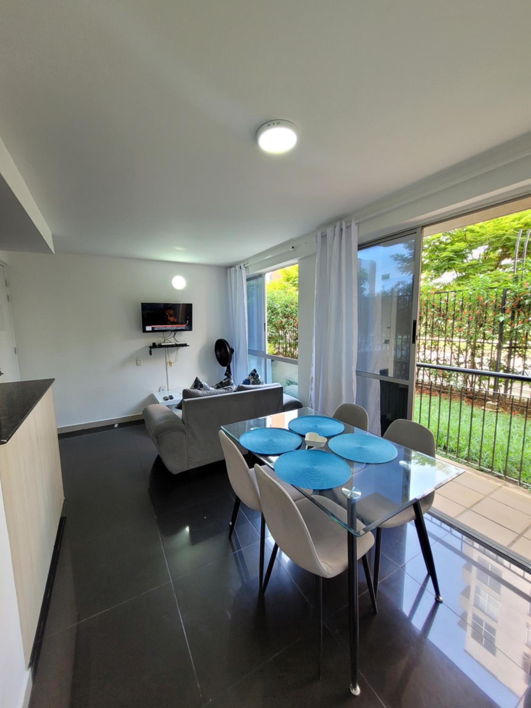 Cali Piso1A Sector Valle Del Lili Apartamento Amplio Y Cómodo
