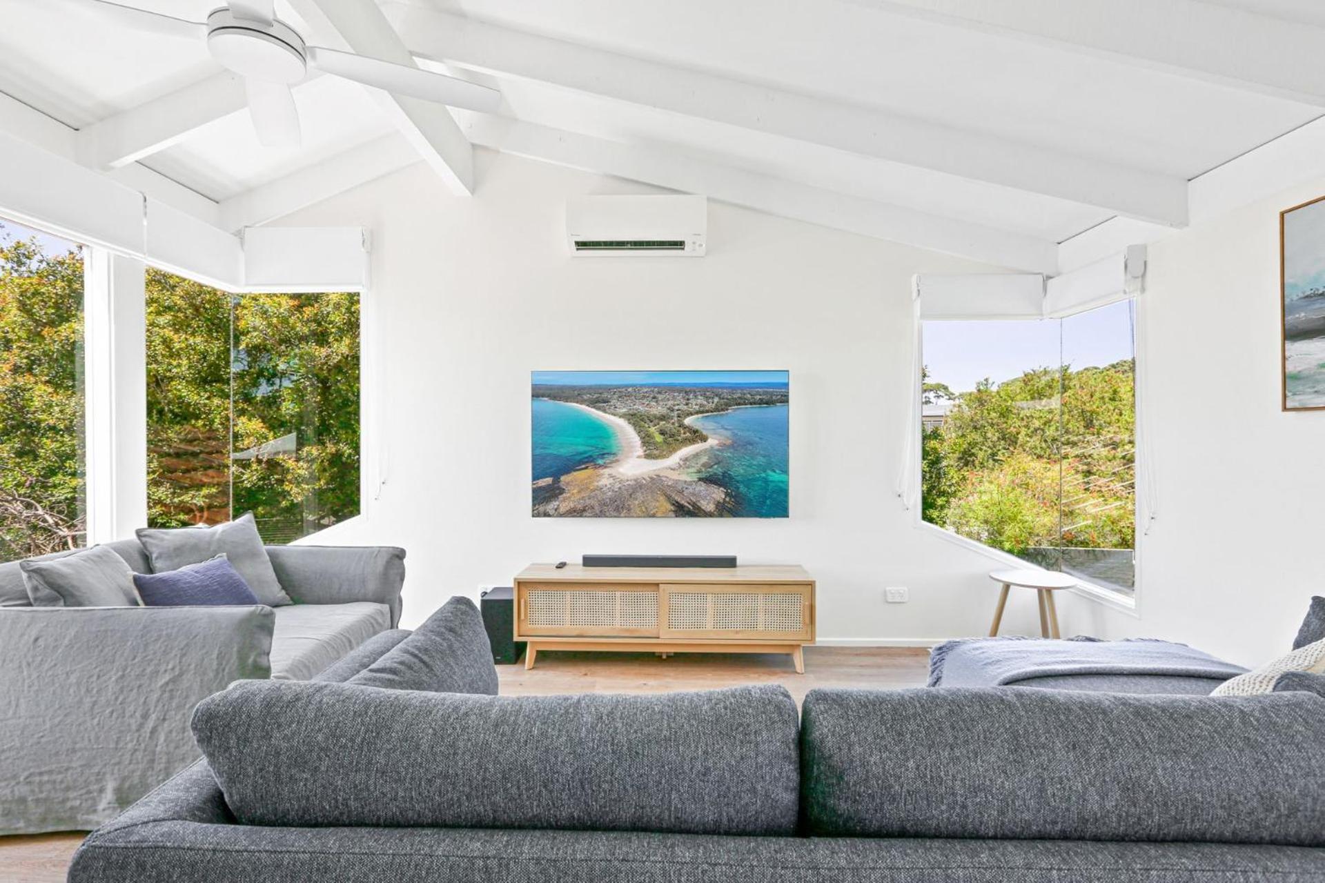 Sunrise Point Beach House by Experience Jervis Bay