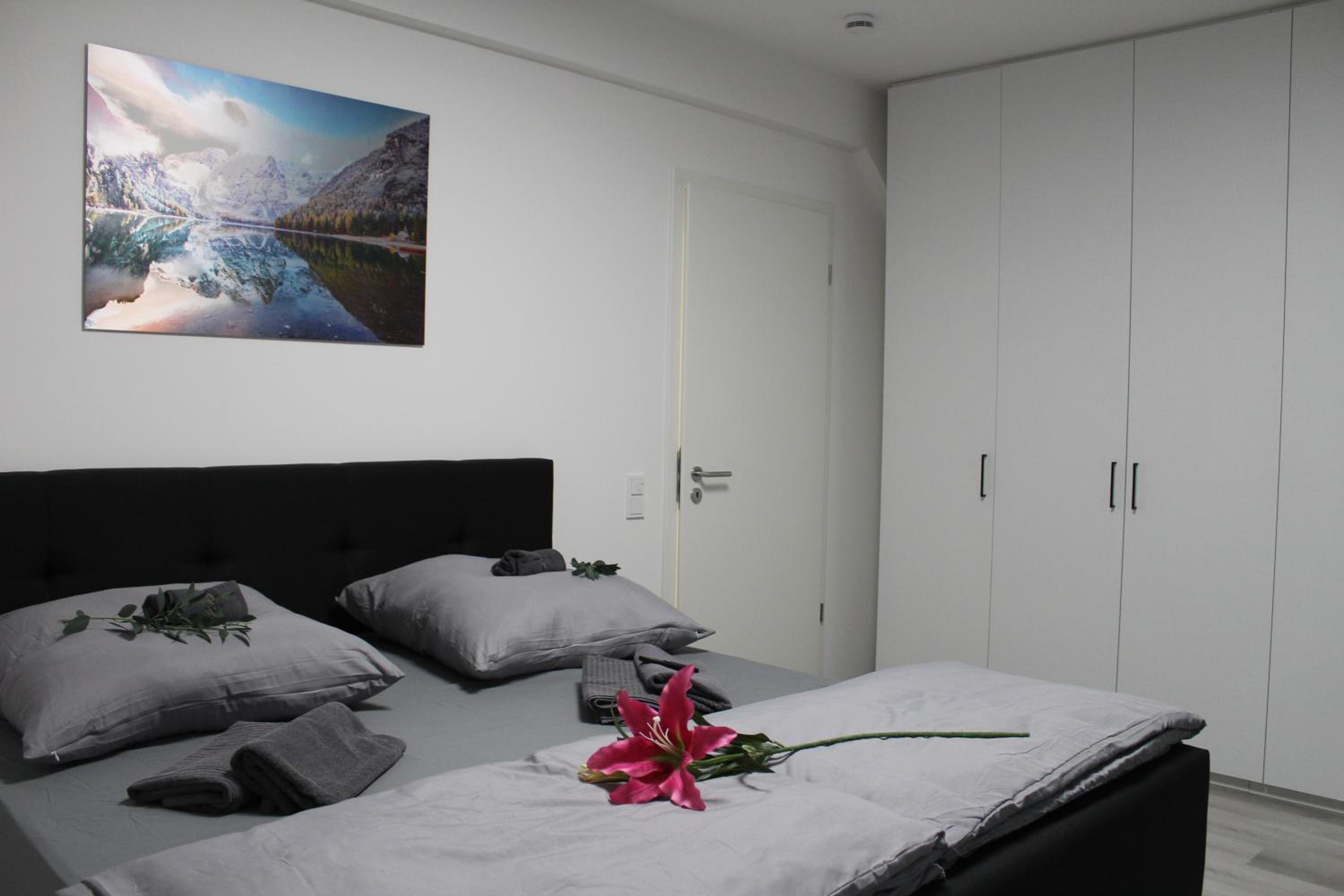 Mont Apartments