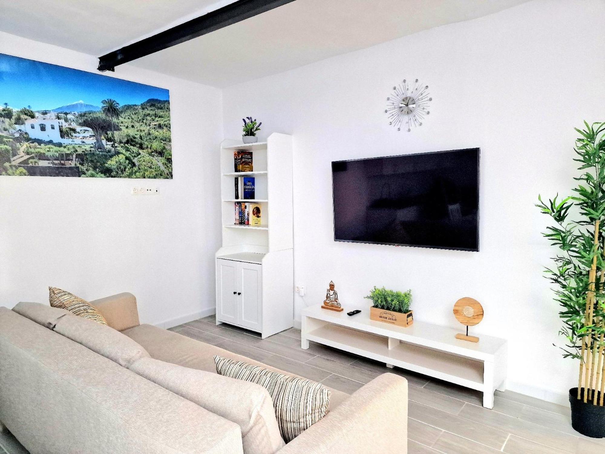 Canarian House Casa Esther in Icod de los Vinos view 4