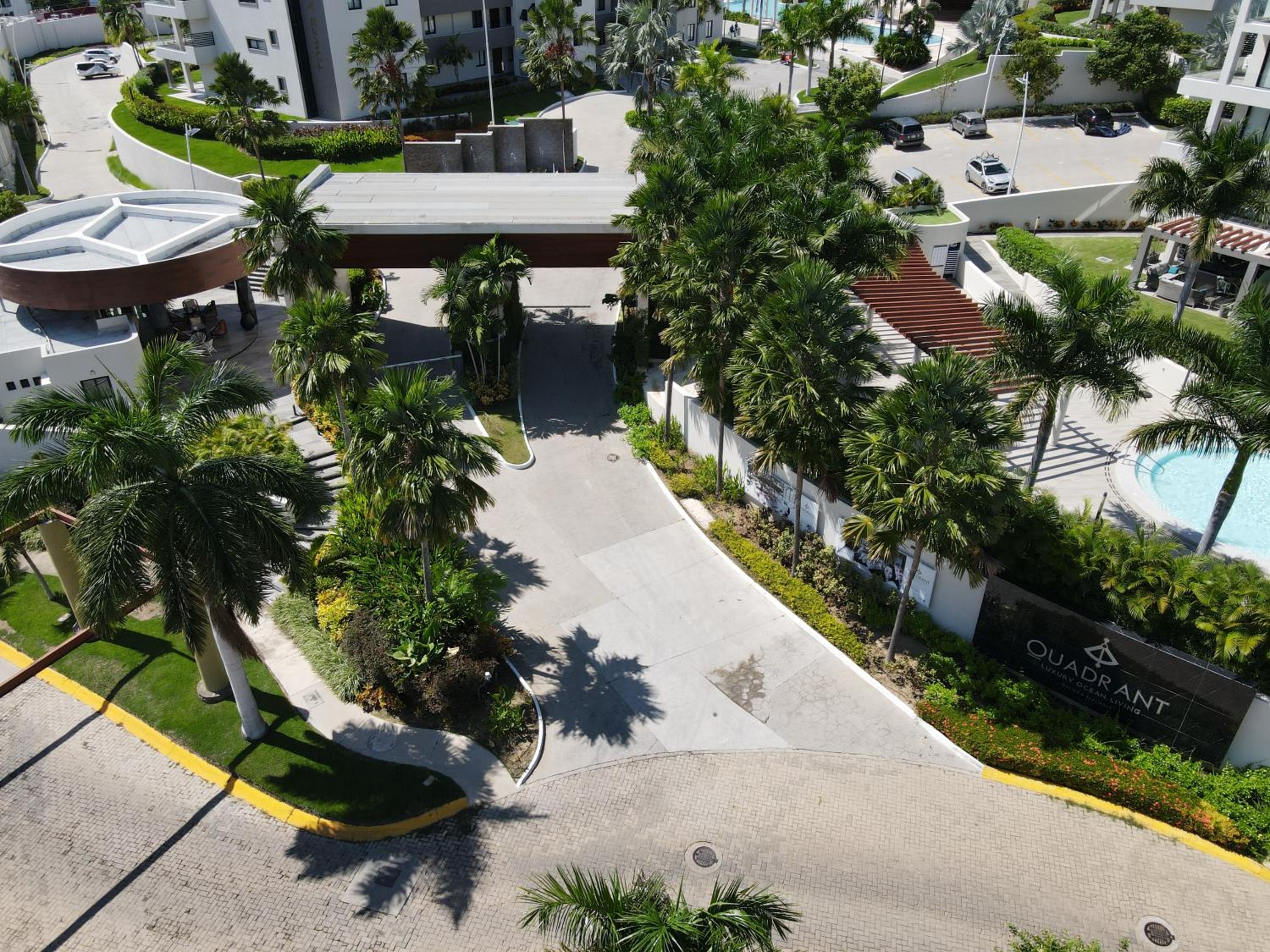 Beach Access, 4 Beds, 2 Bedroom, 2 Bath, Quadrant 4107