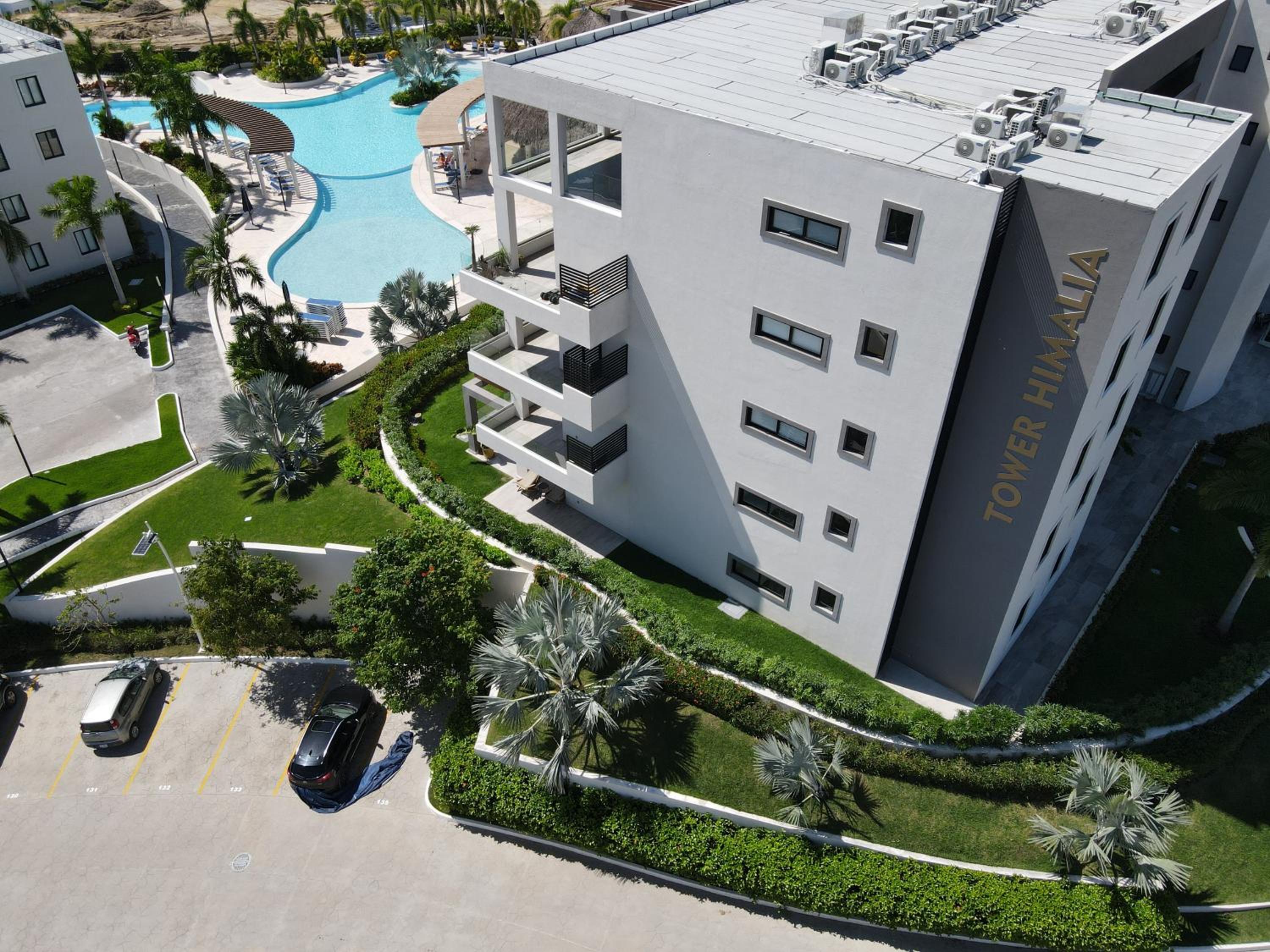 Beach Access, 4 Beds, 2 Bedroom, 2 Bath, Quadrant 4107