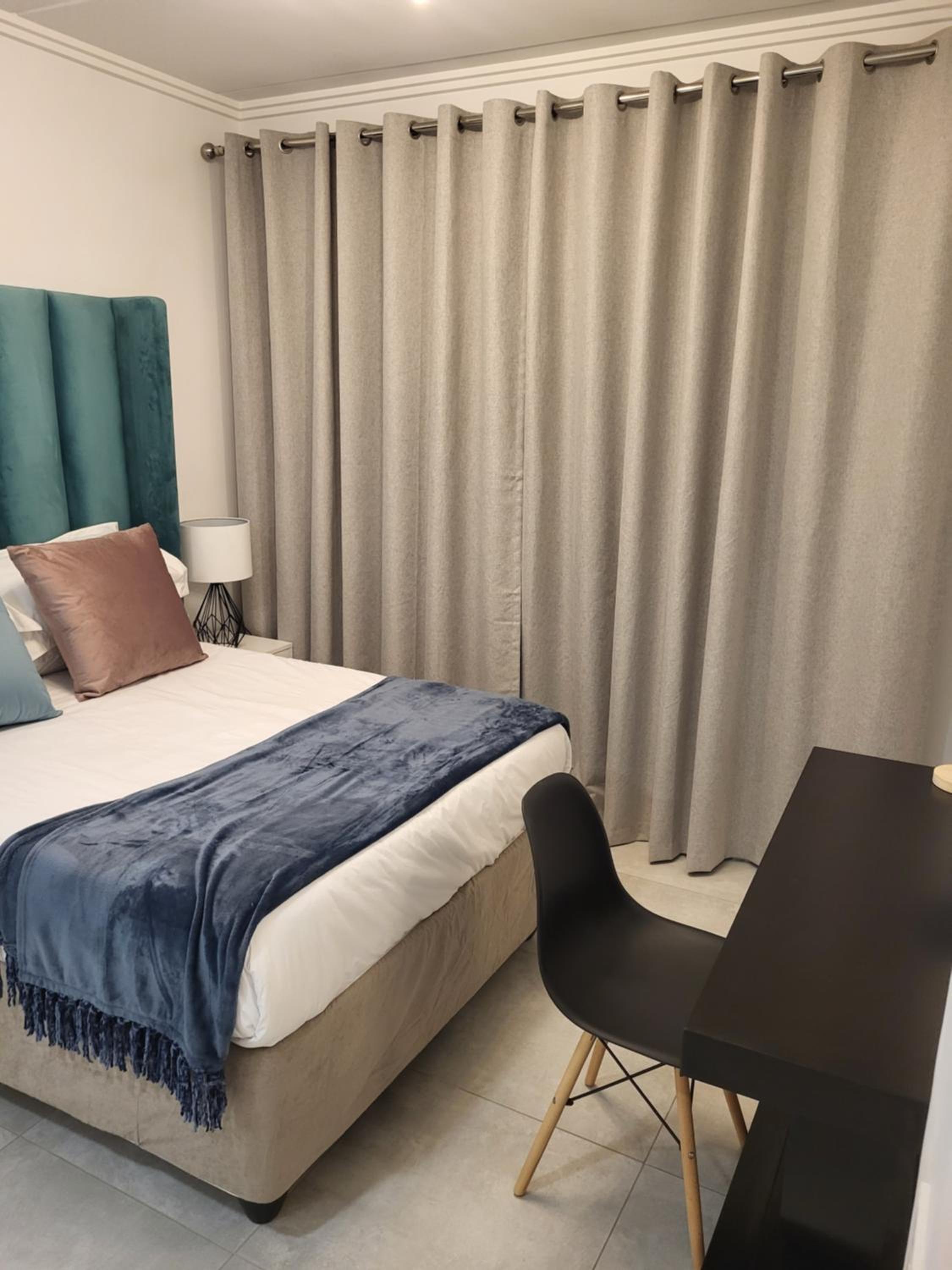 Medon Luxury Suites with power back up Bryanston Sandton