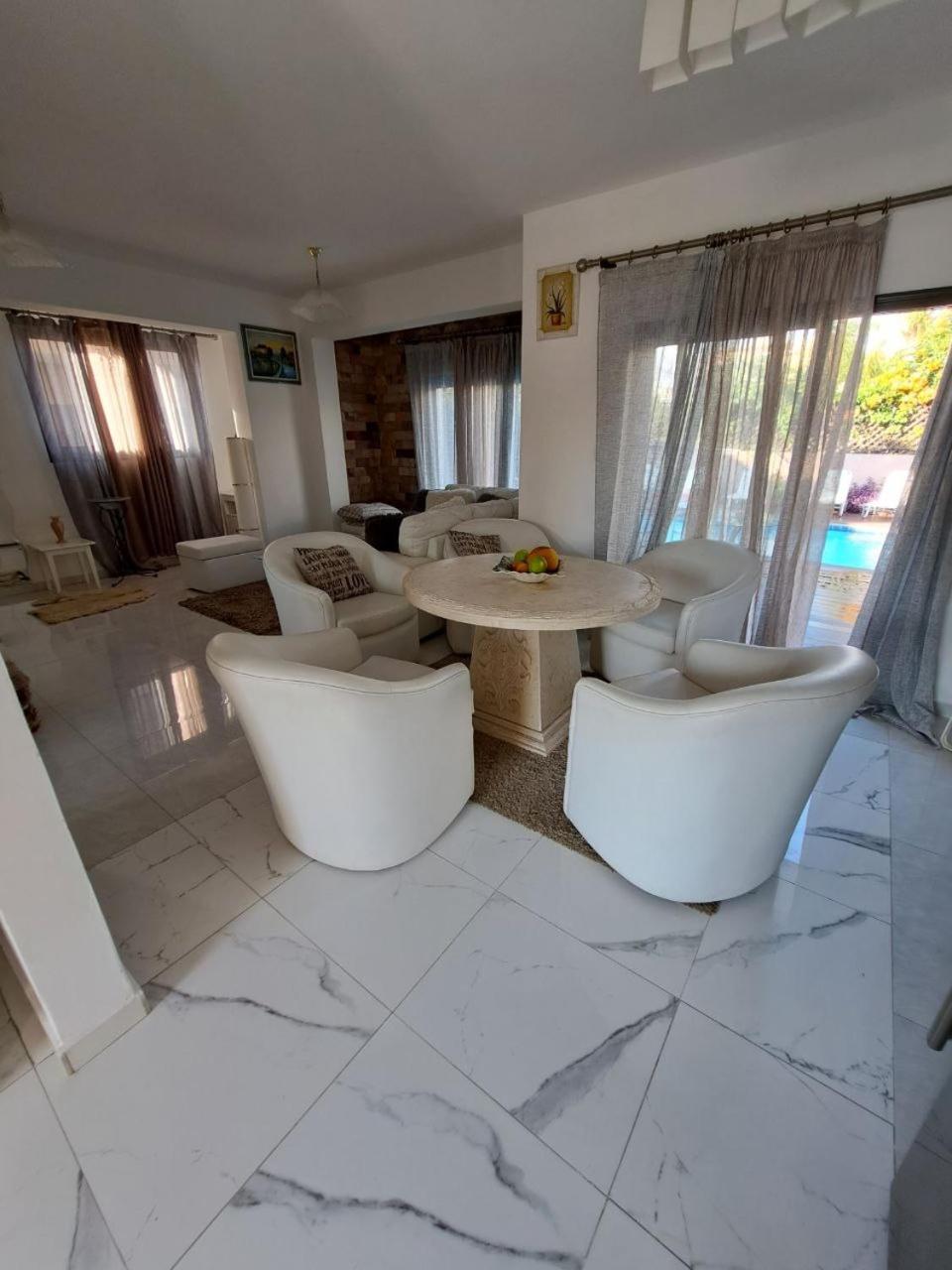 Villa Jasmine in Empa, Paphos