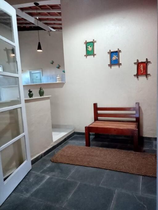 Casa Caiçara a beira da cachoeira