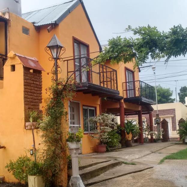 Bungalows La Amistad