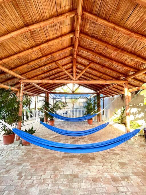 Casa con piscina privada y salida a la playa view 2