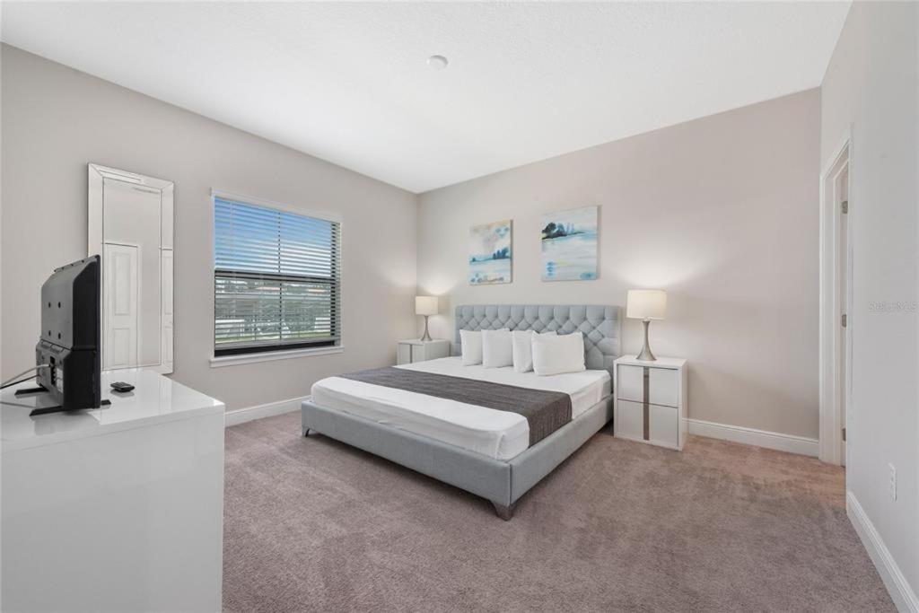 224MCV - Balmoral Resort view 3