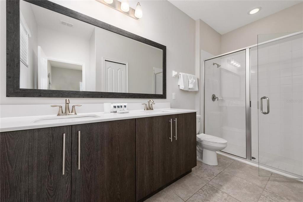 224MCV - Balmoral Resort view 5