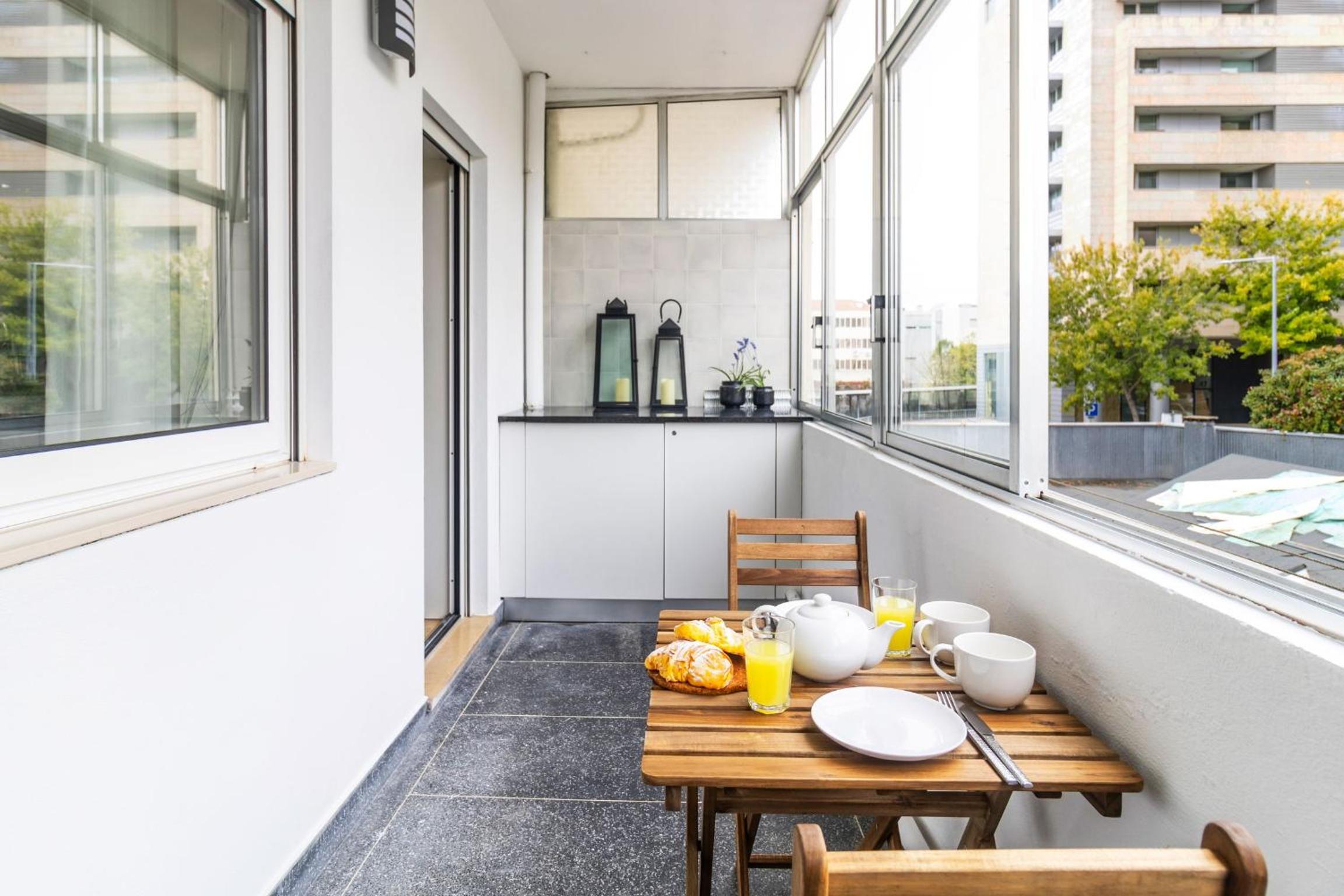 balance & terrace