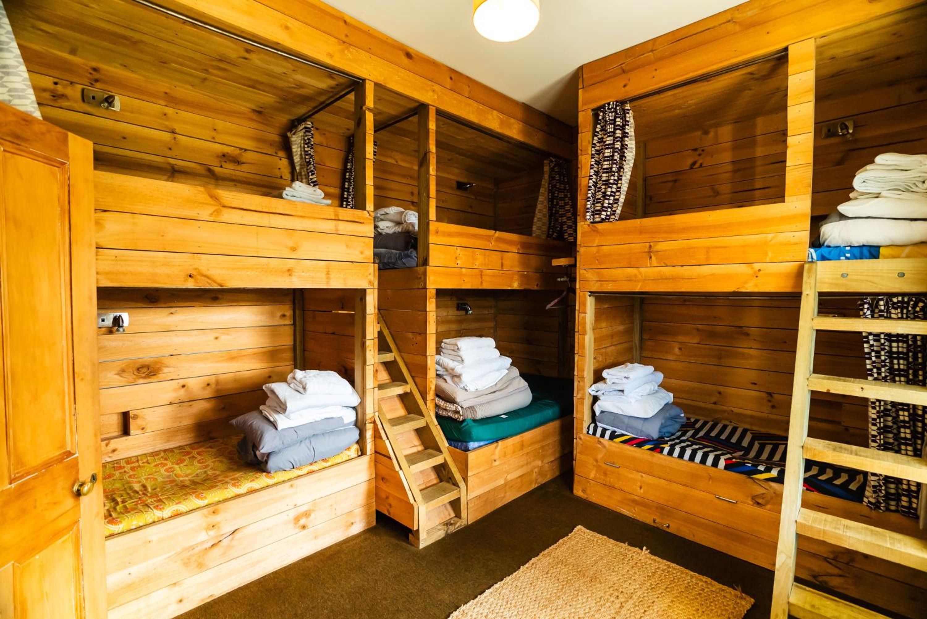 Pinedale Lodge & Apartment