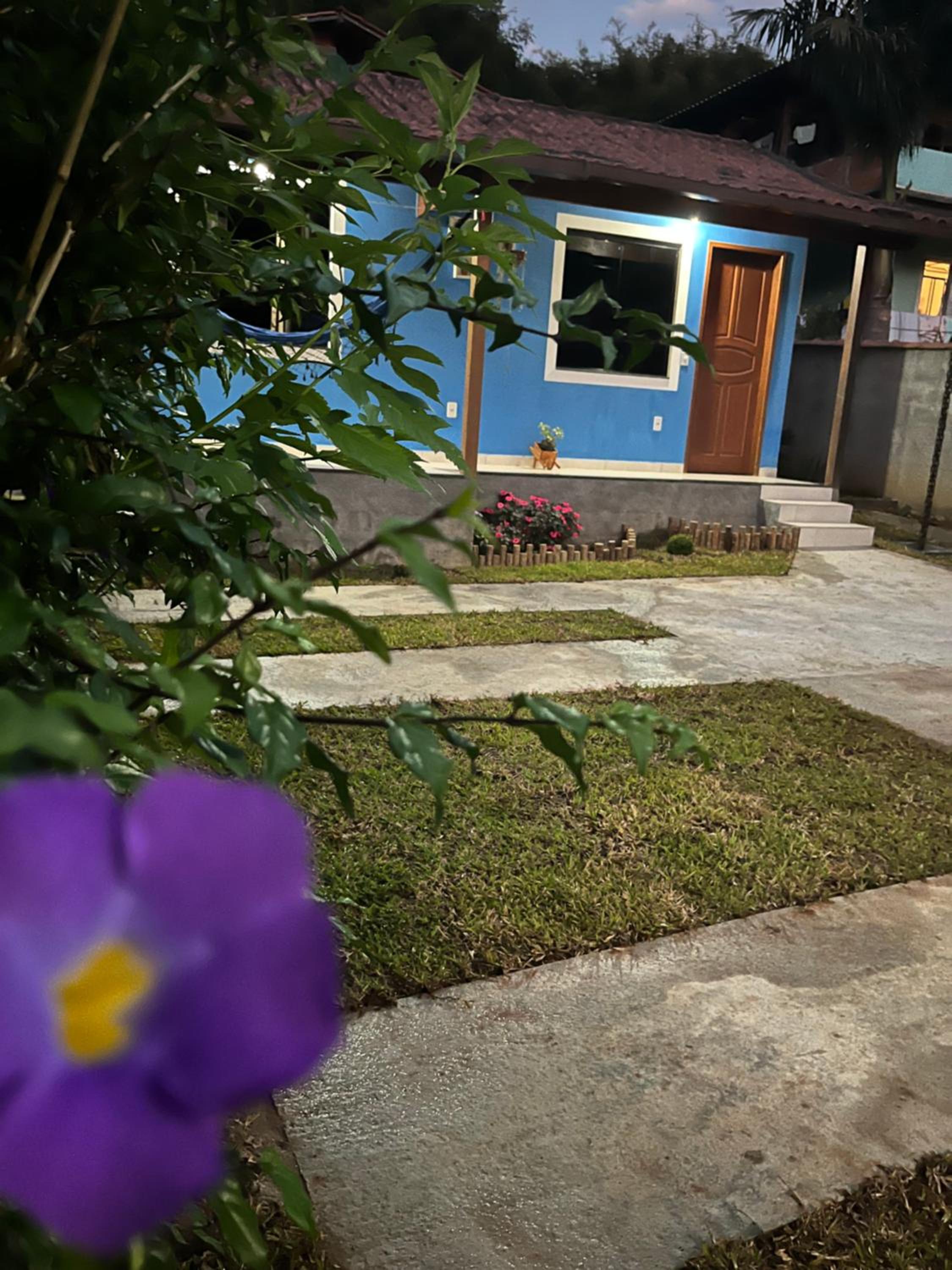 Chalé azul em Lumiar,Nova friburgo,5 km do centro de Lumiar