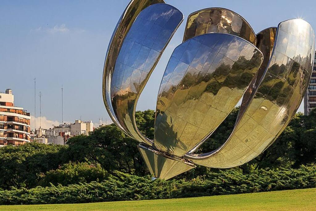 Recoleta: Comfort, silence, and ideal location.