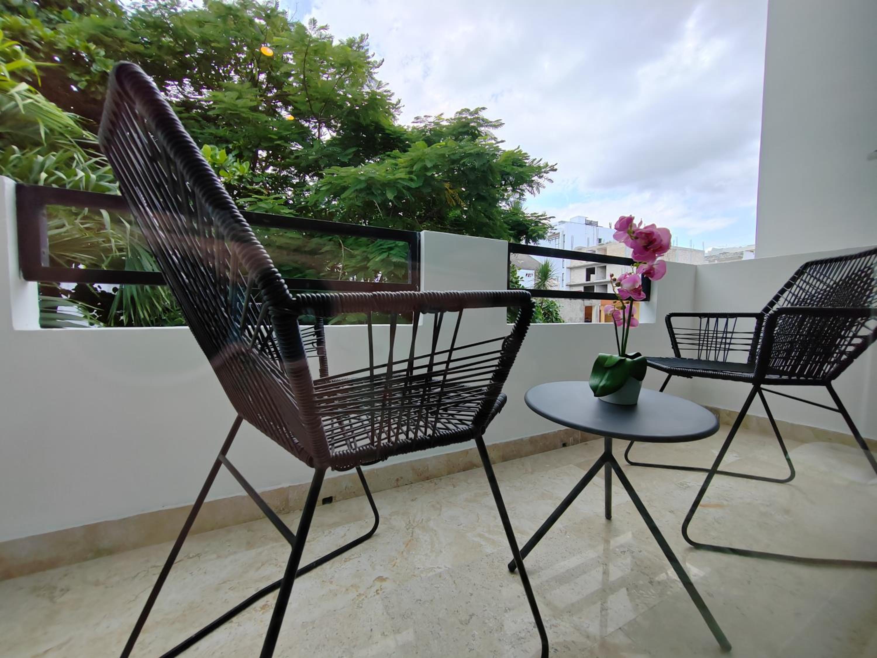 NEW! Beautiful studio in the heart of Playa By Yeah
