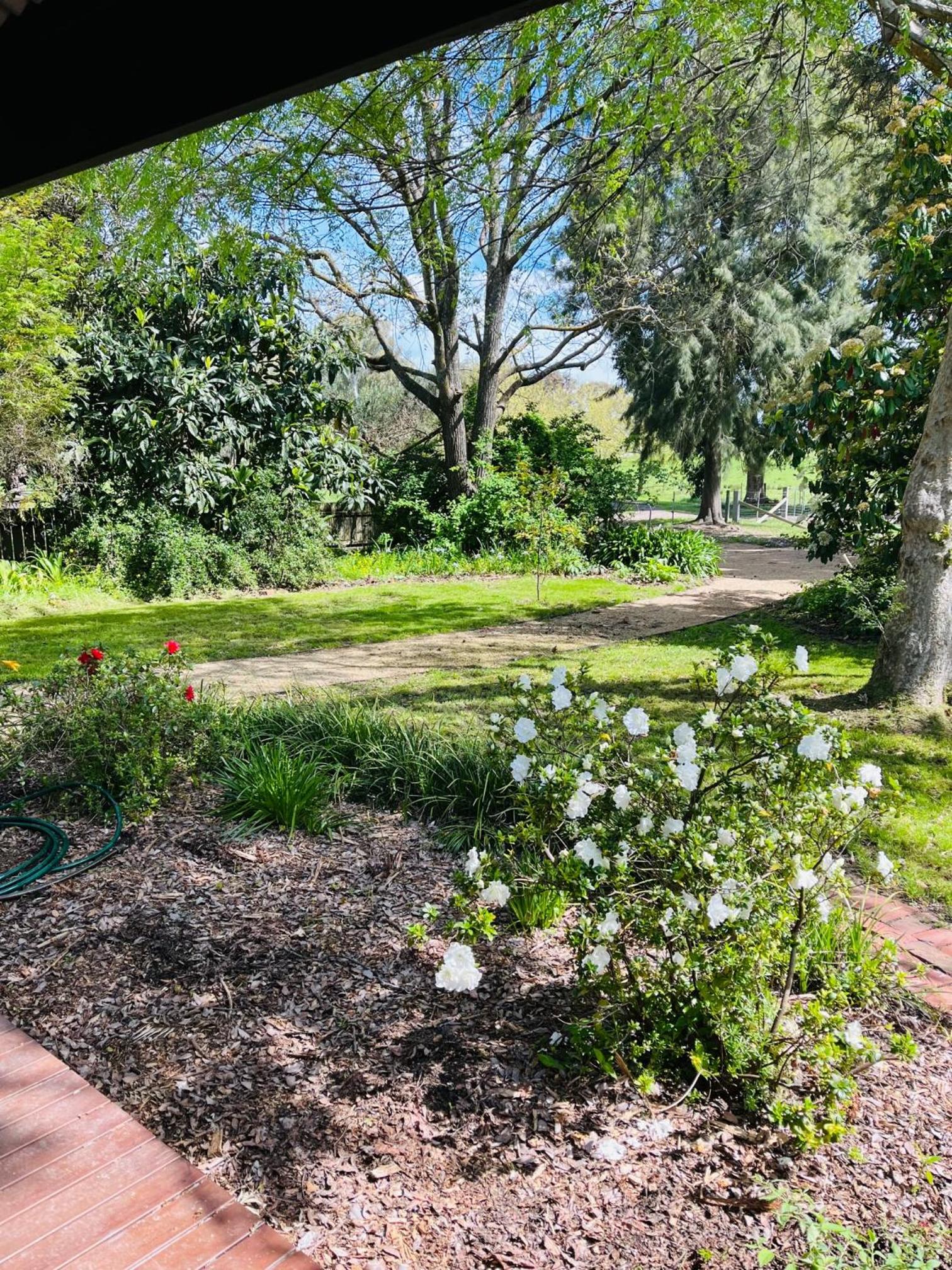 Glenisla Farm House near Benalla
