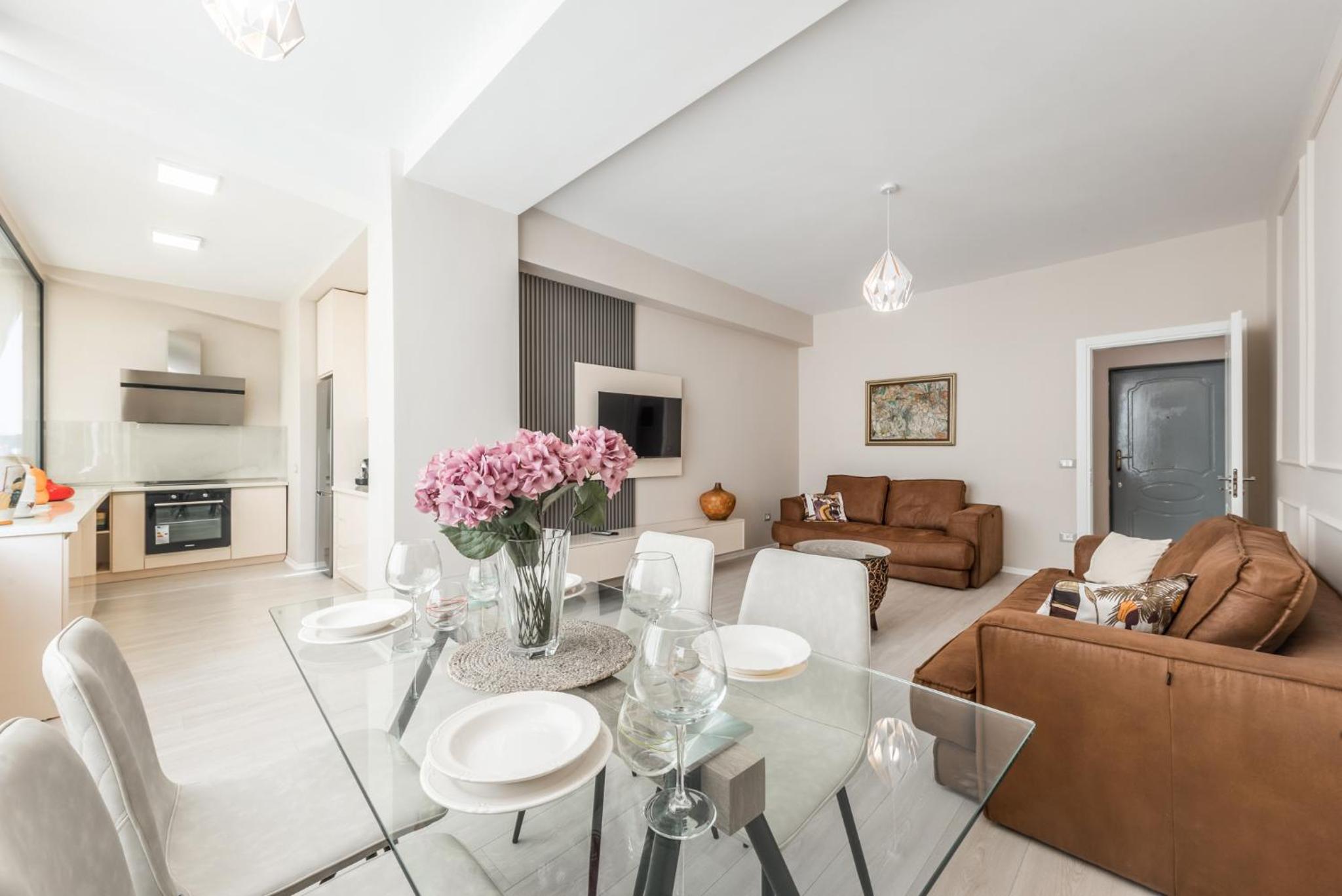 Luxury Block District Apartment