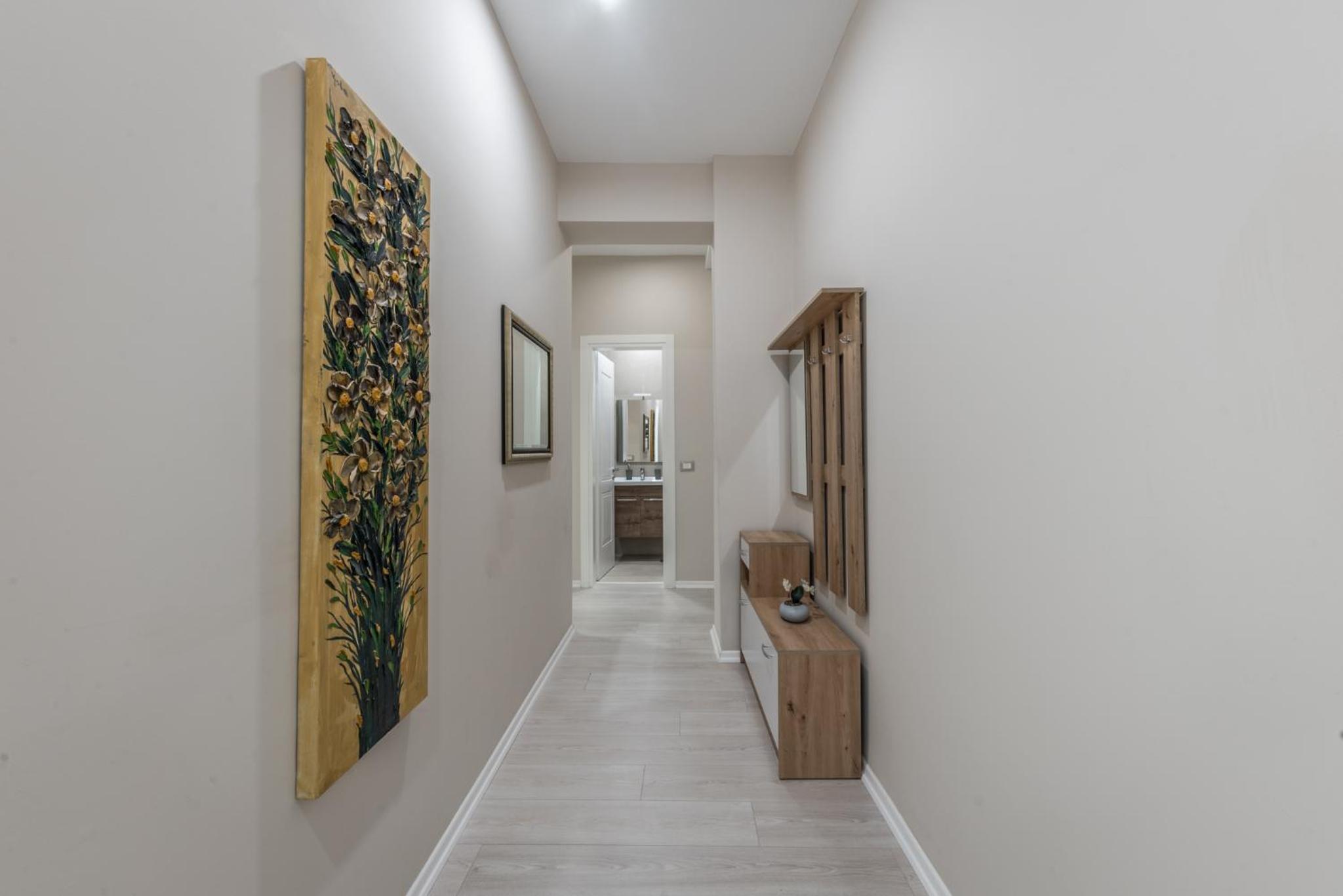 Luxury Block District Apartment