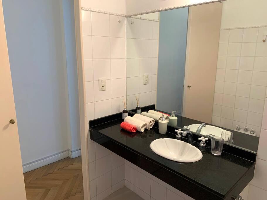Beautiful and quiet apartment in the heart of BA!!